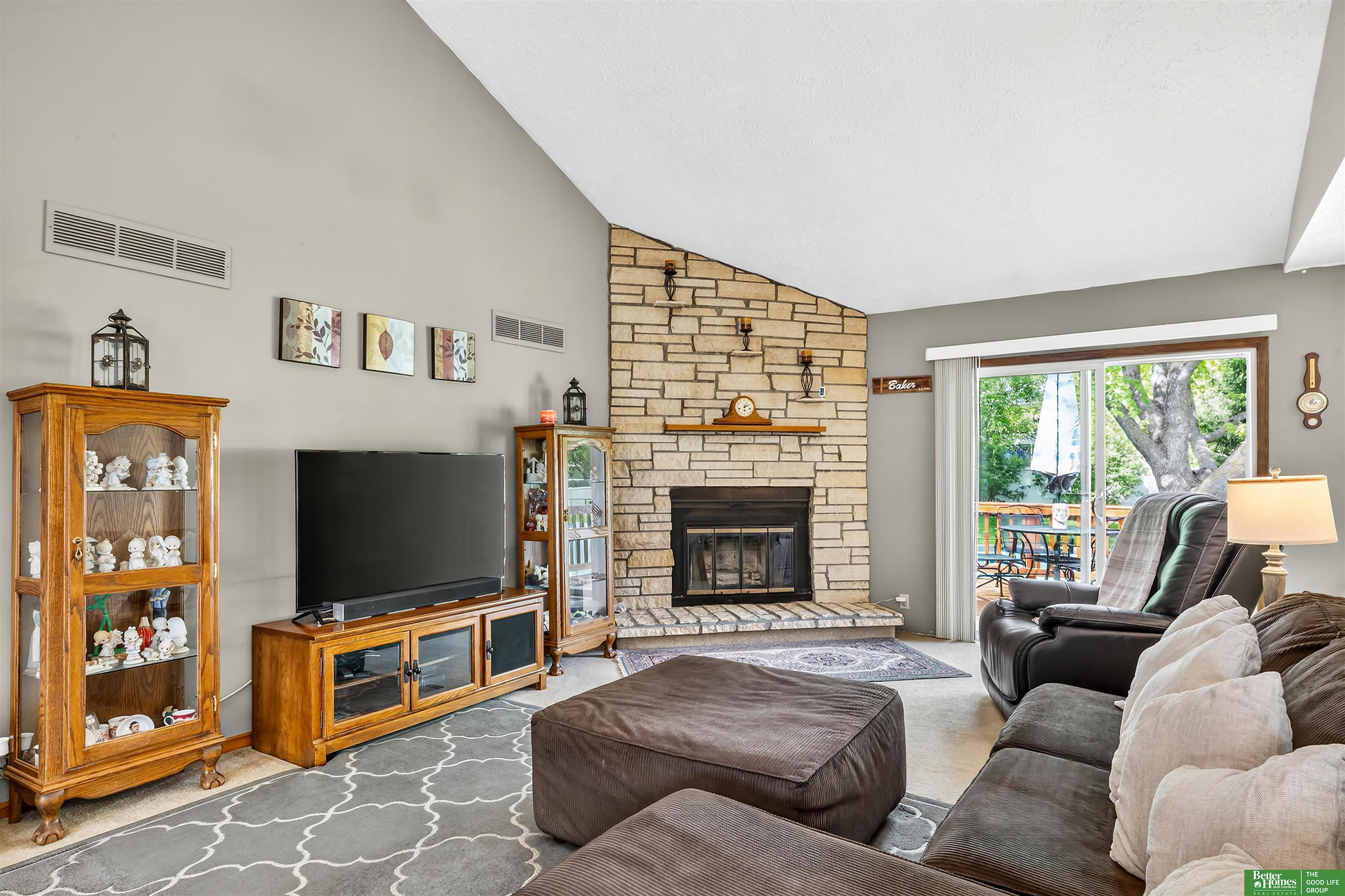 2612 Ponderosa Drive