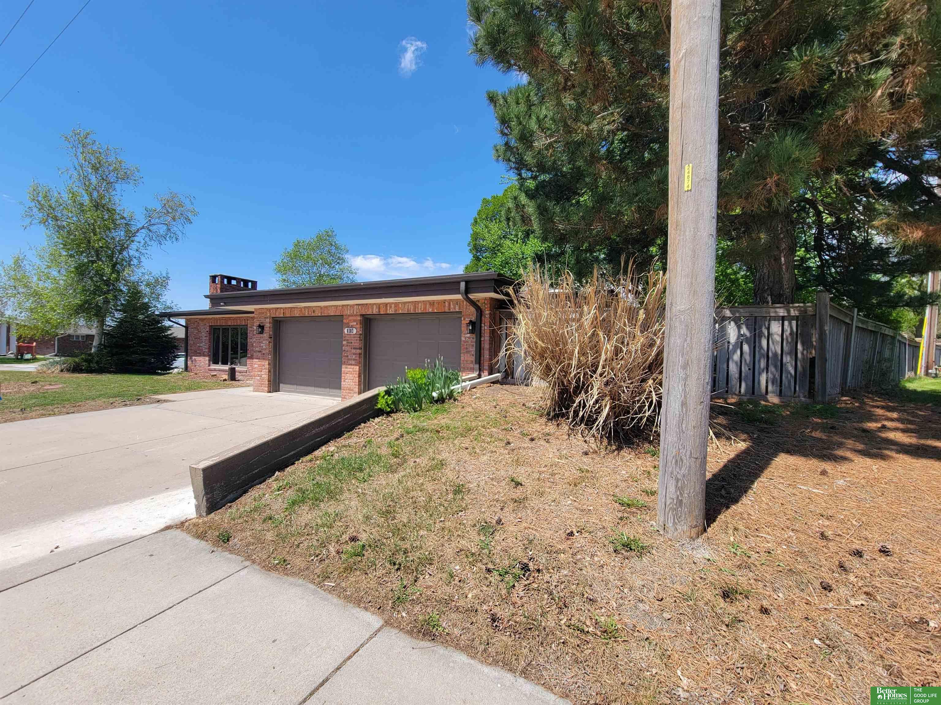 1010 10th Street