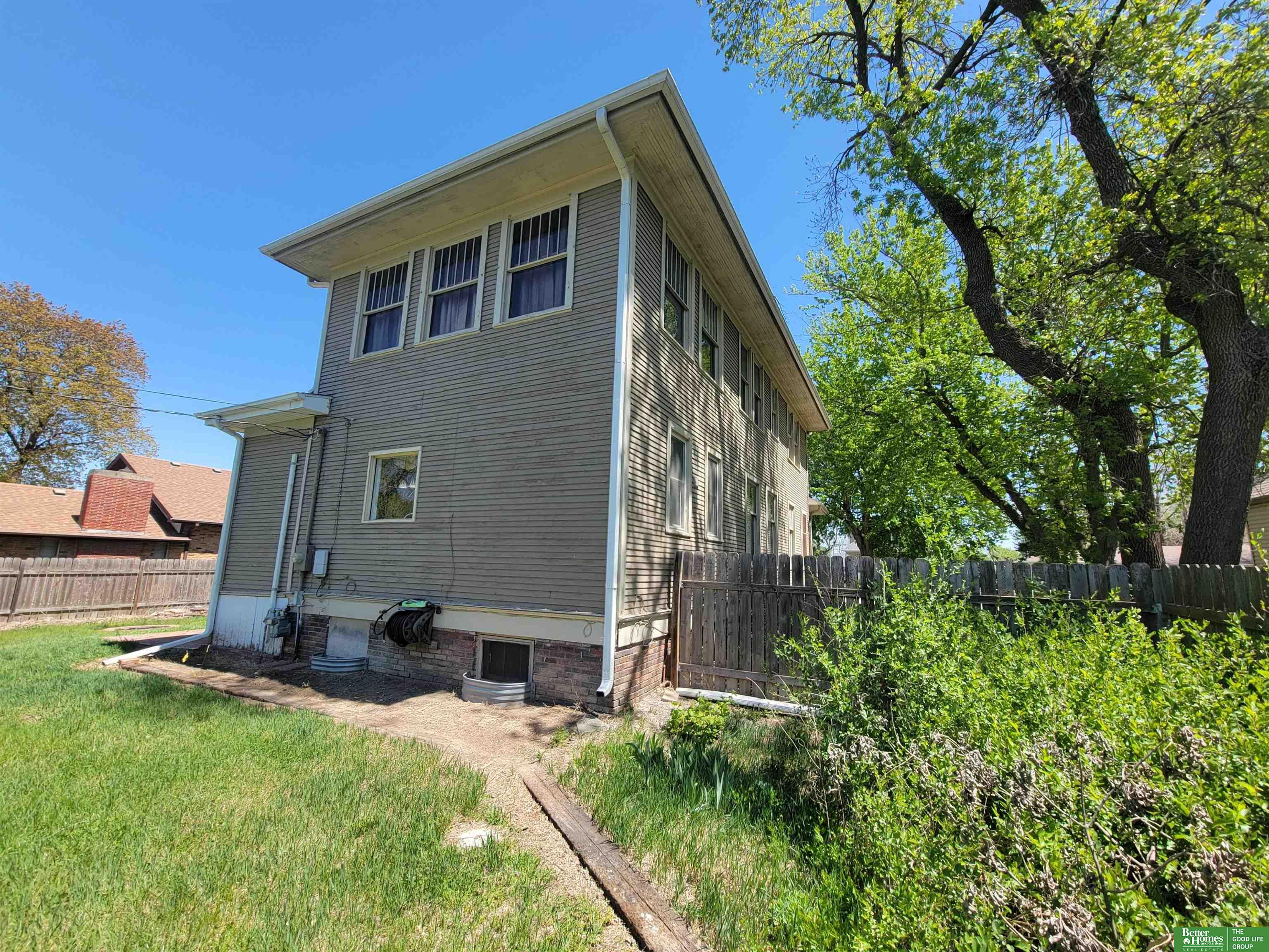 175 N Ash Street
