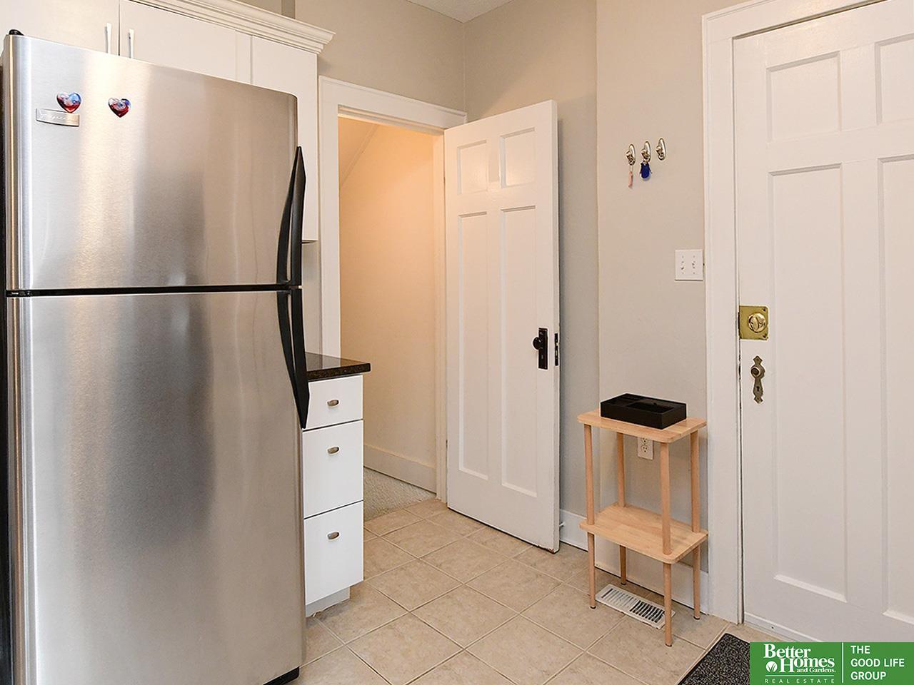 5017 Underwood Avenue # 7