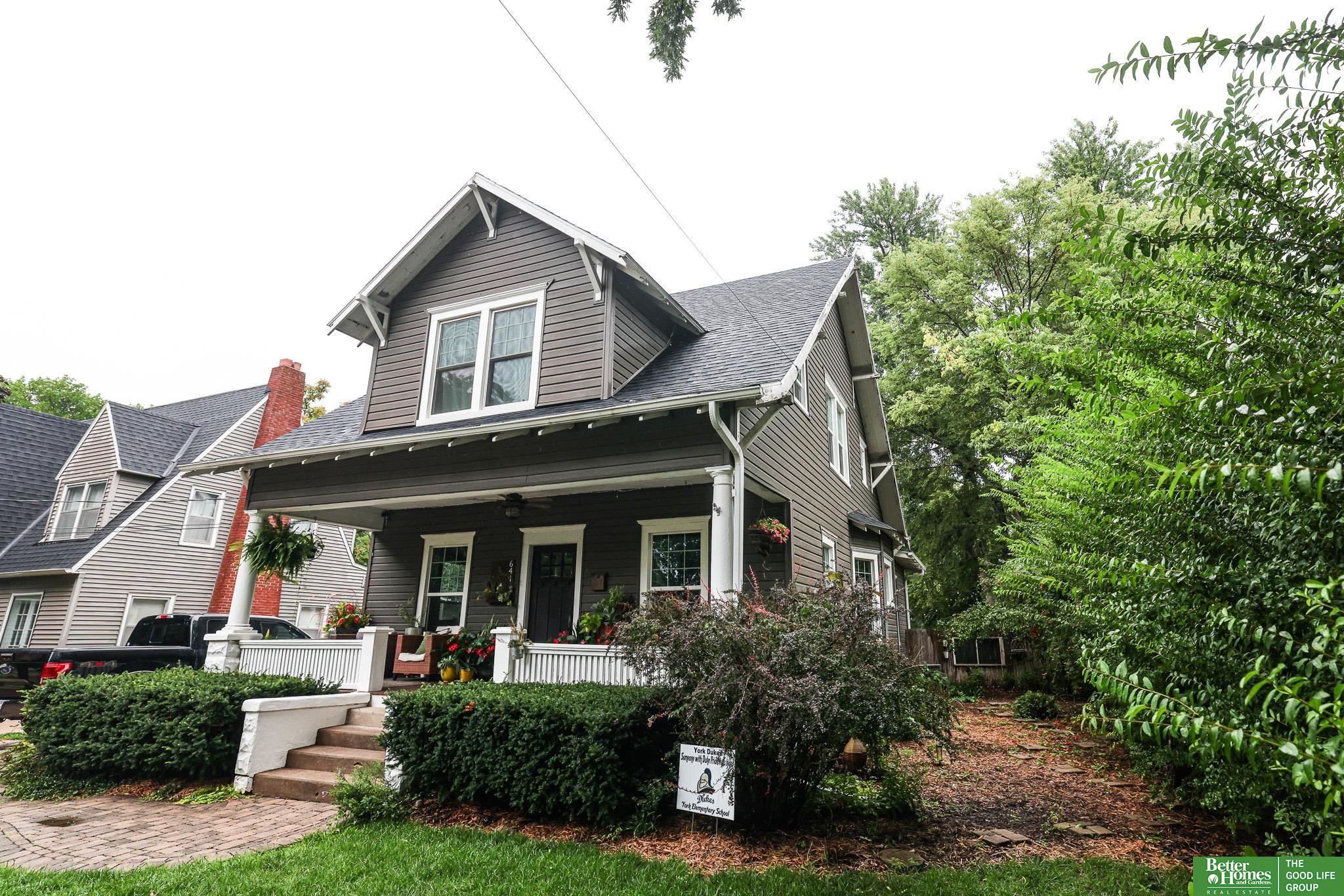 641 E 9th Street