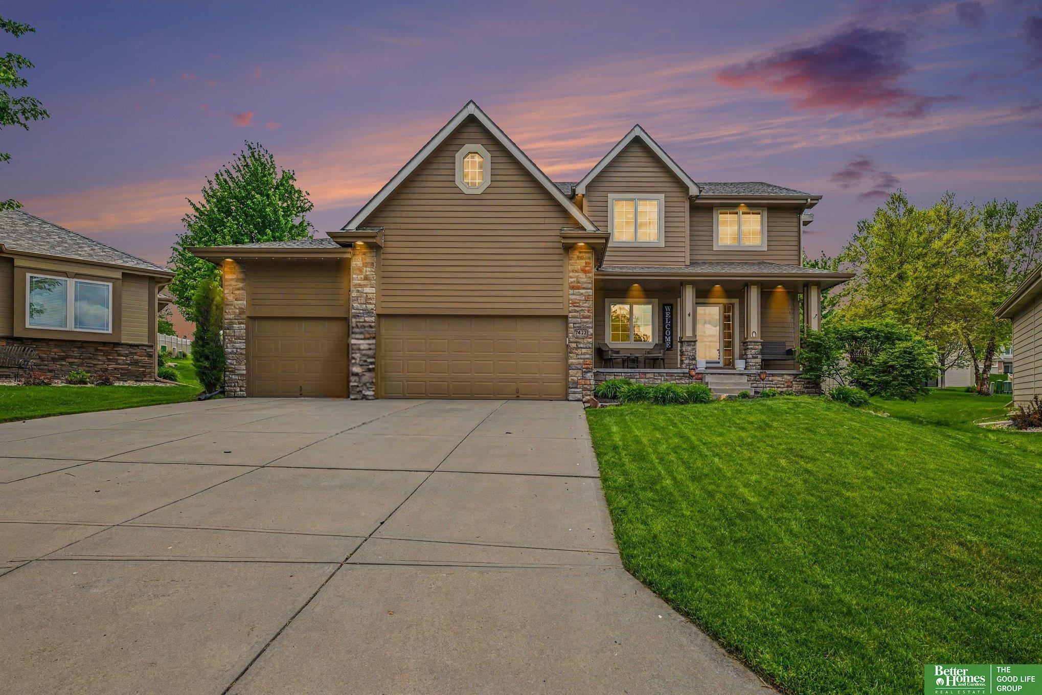 7422 S 198th Circle