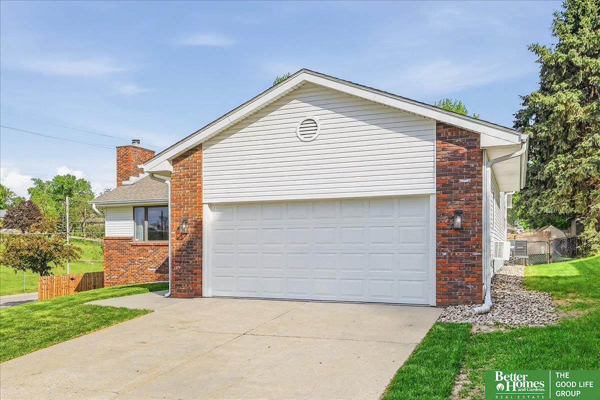 105 Kingsridge Drive