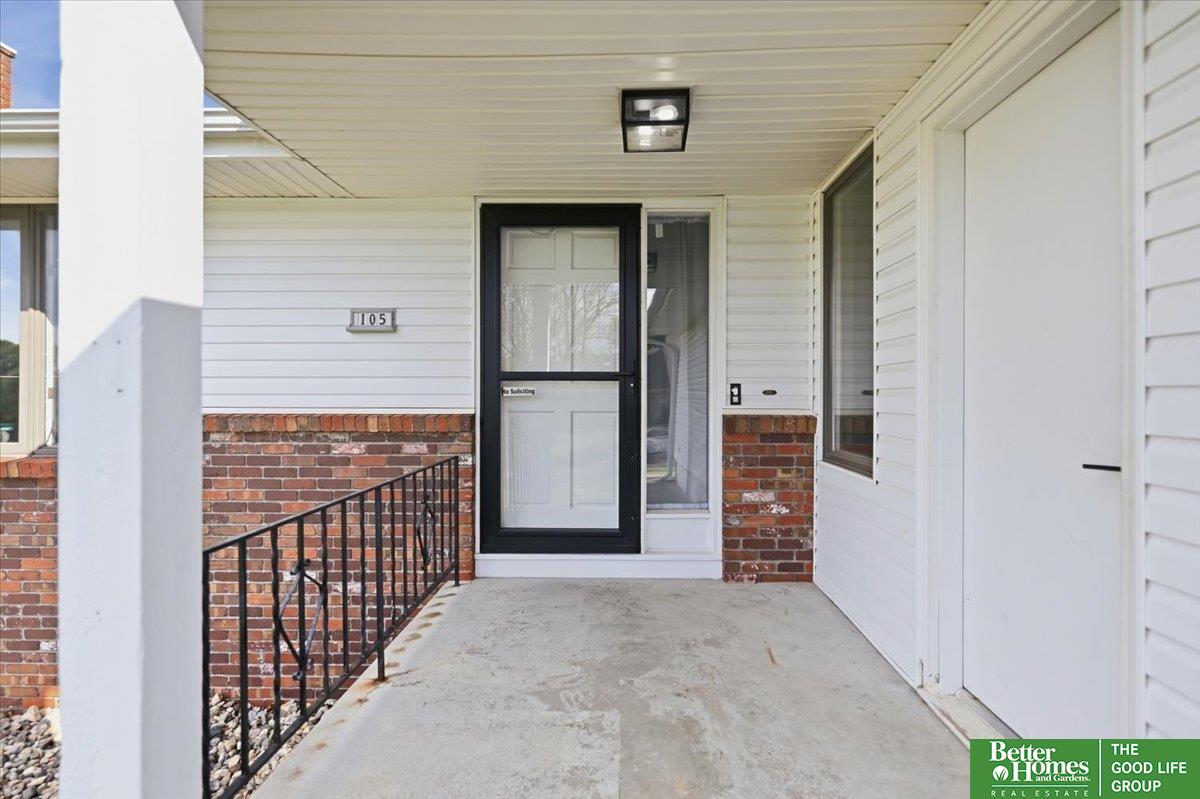 105 Kingsridge Drive