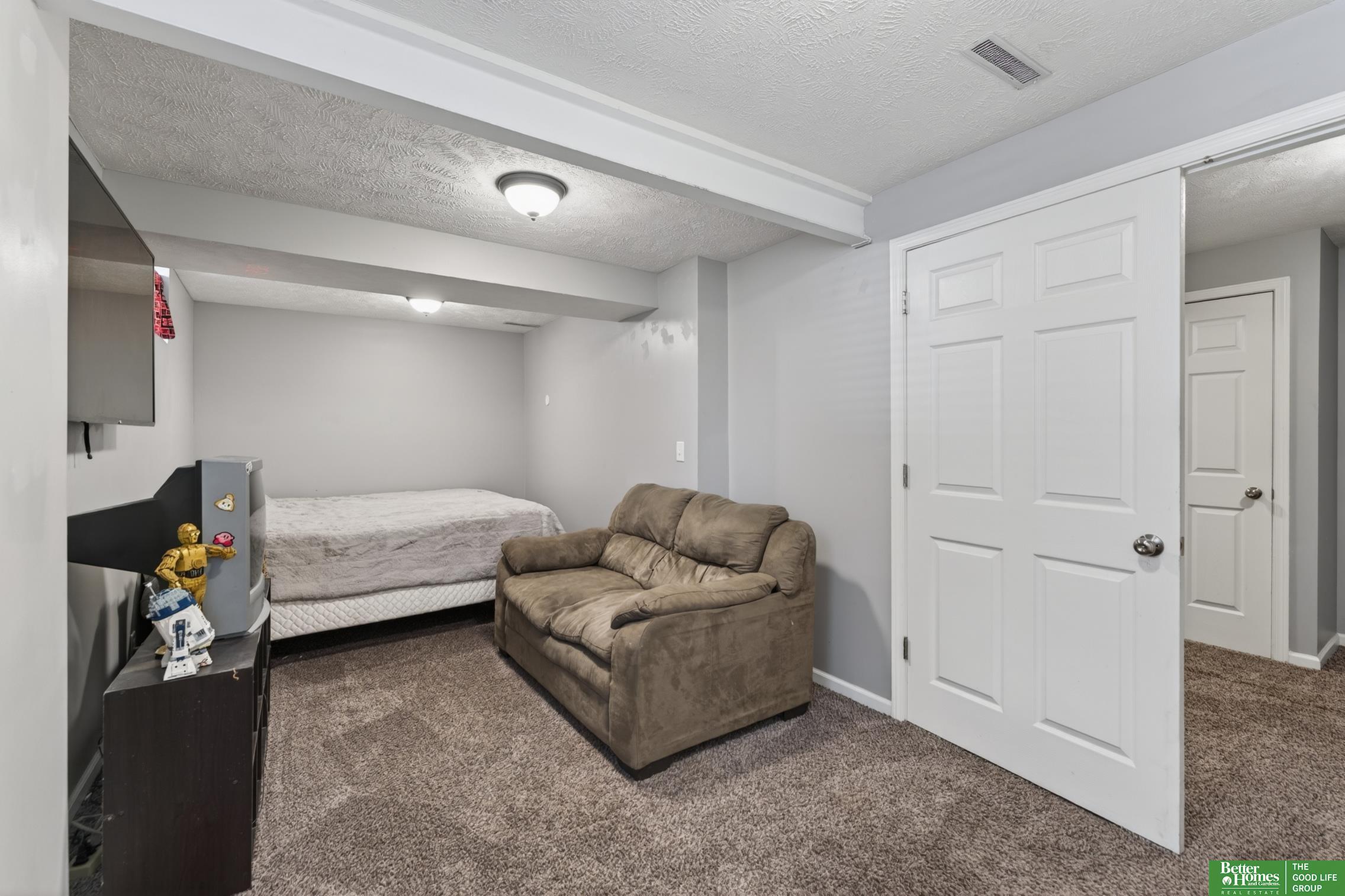 5641 Blackwell Drive