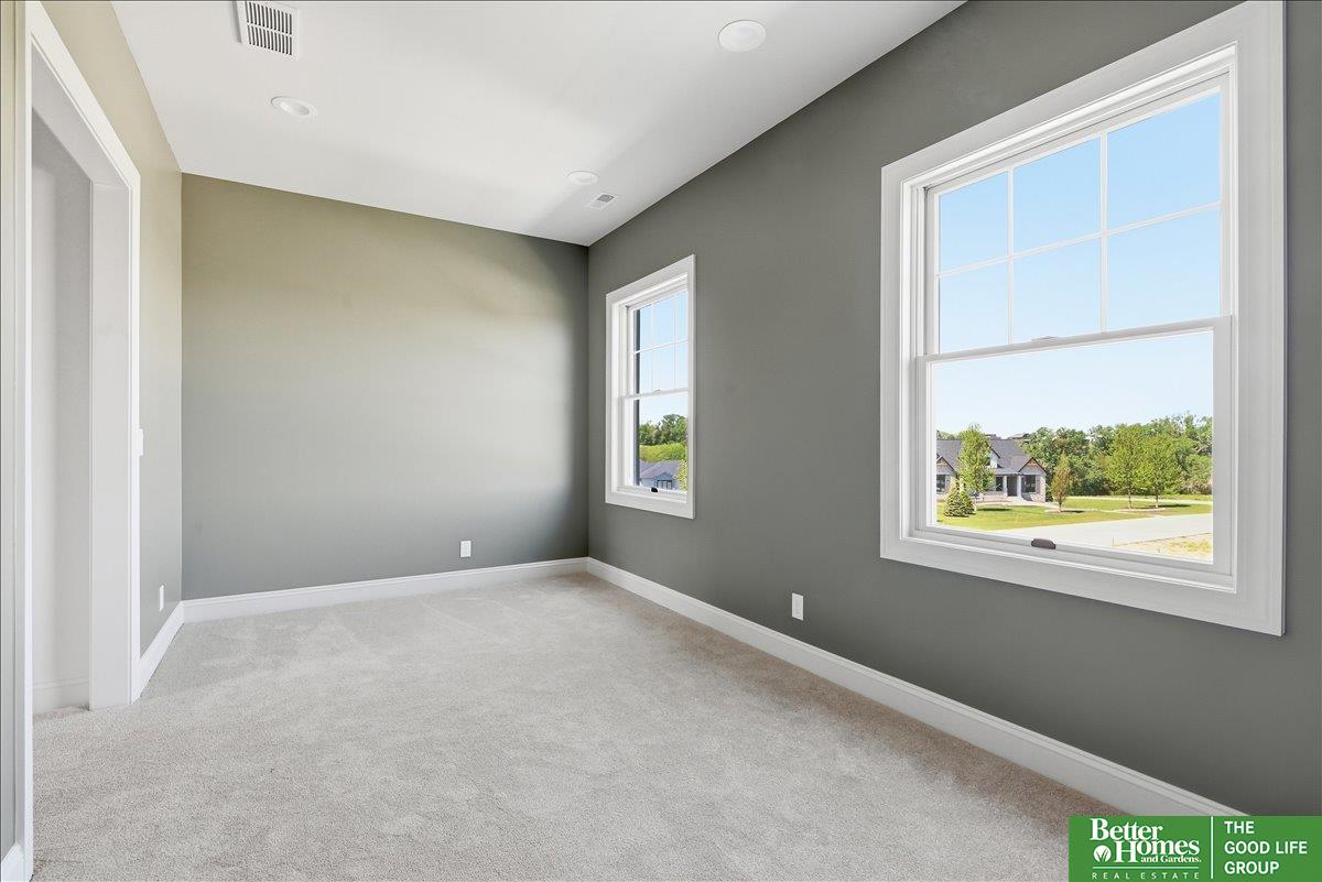 22569 Crestline Circle