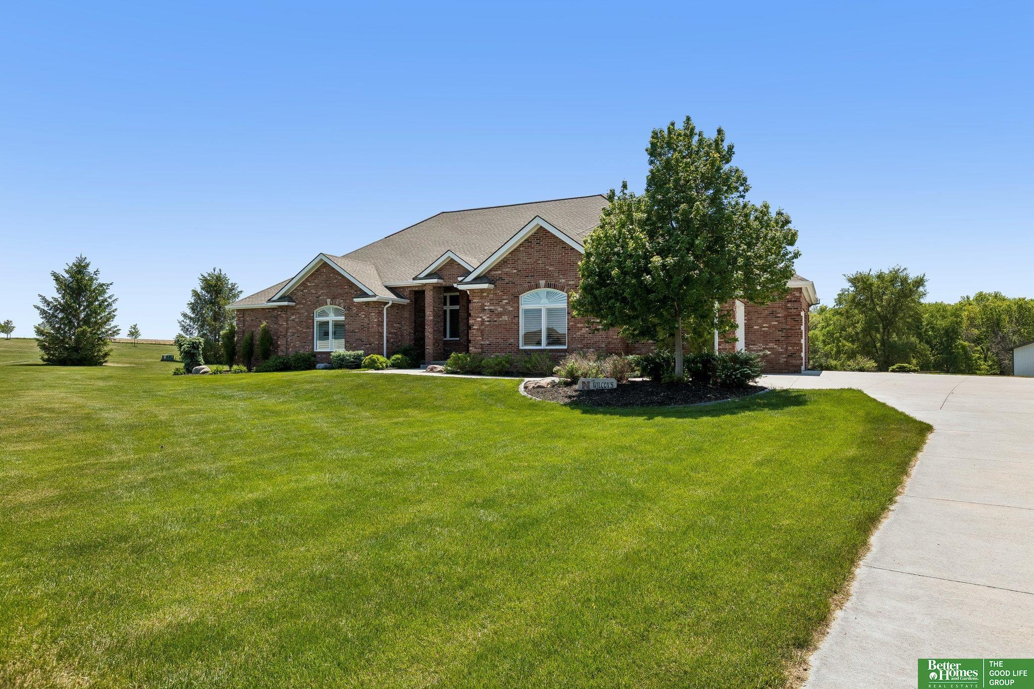 15521 S 79th Circle