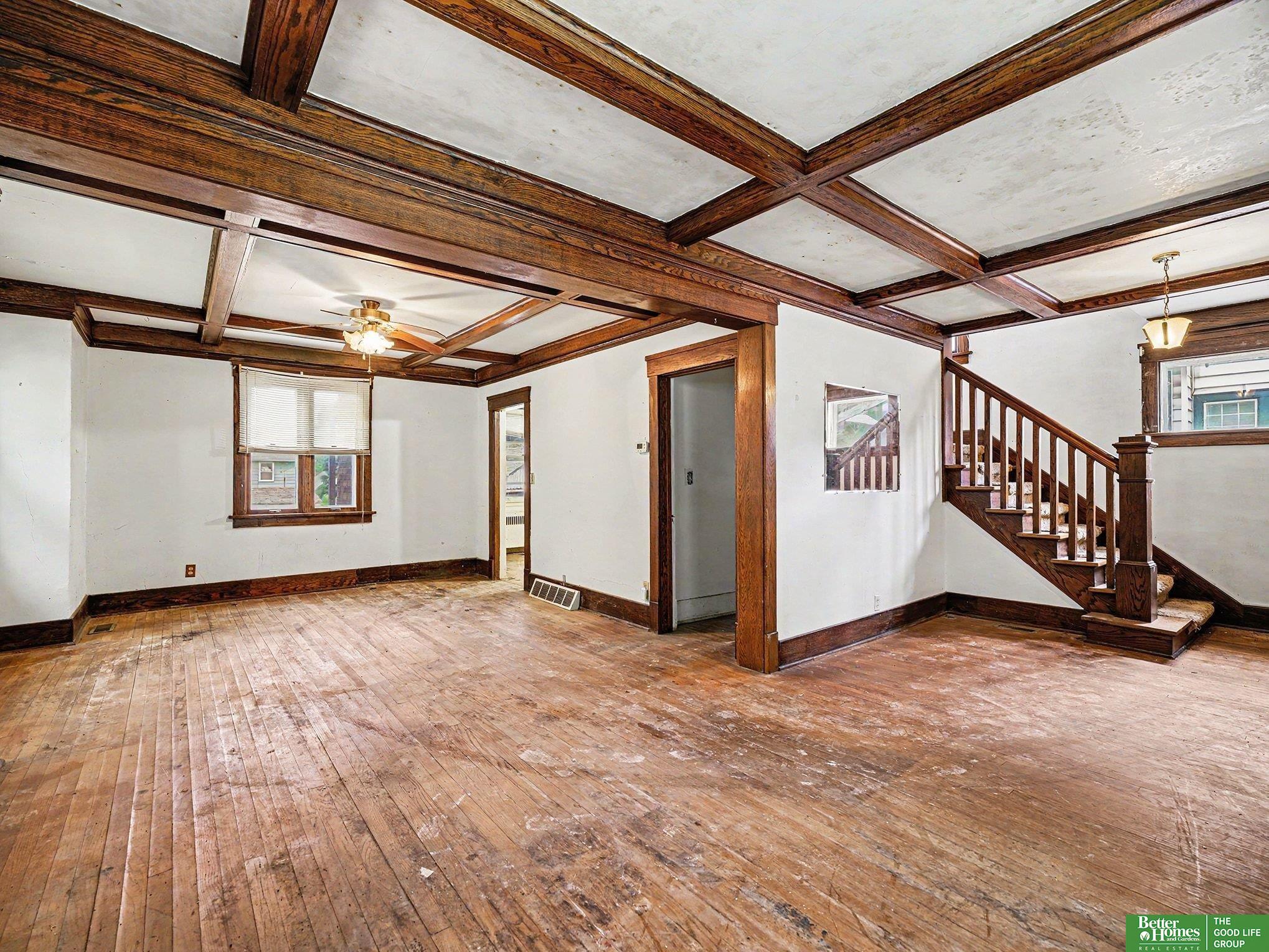 2430 Fontenelle Boulevard