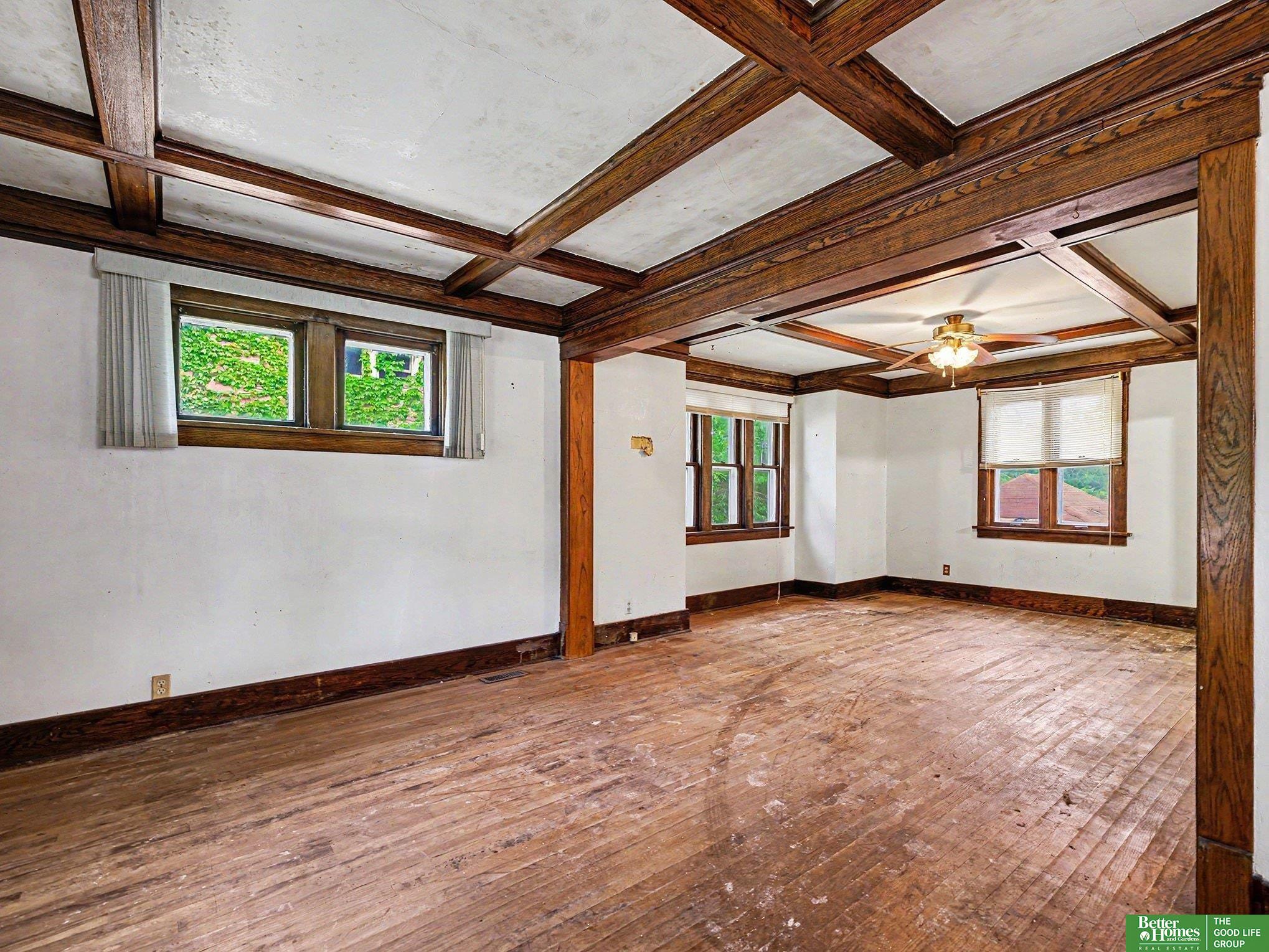 2430 Fontenelle Boulevard