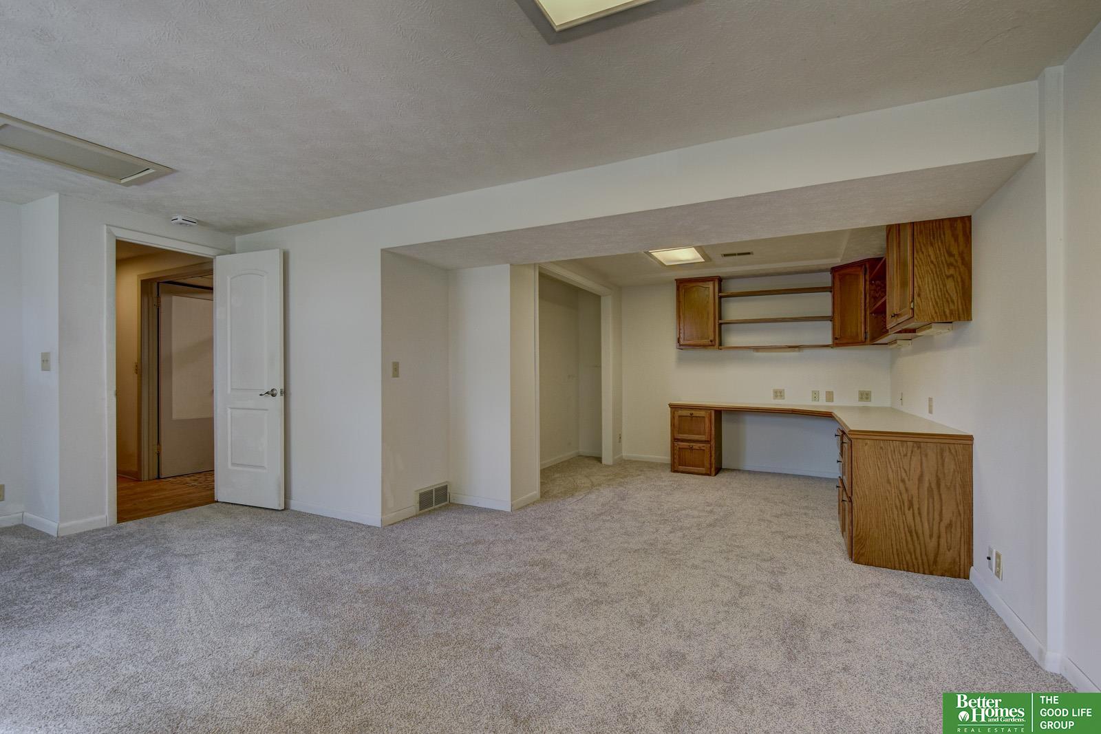 13941 Washington Circle