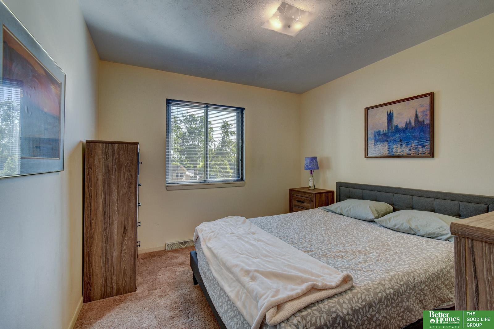 13941 Washington Circle