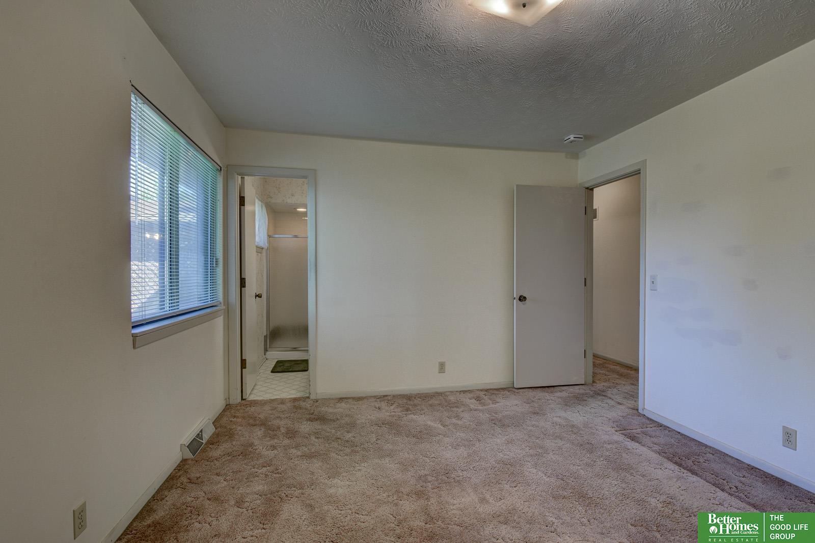 13941 Washington Circle