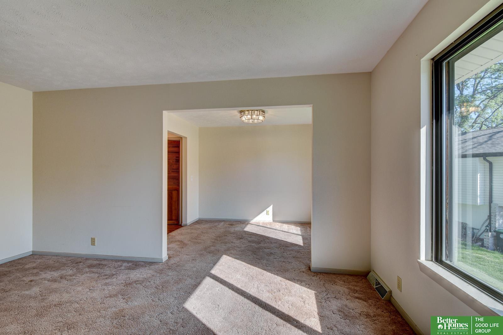 13941 Washington Circle