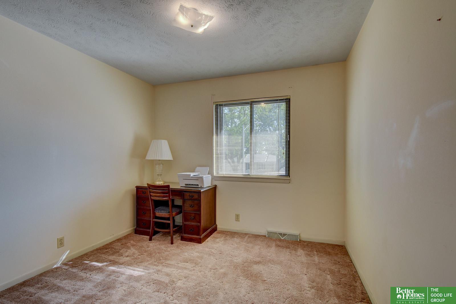 13941 Washington Circle