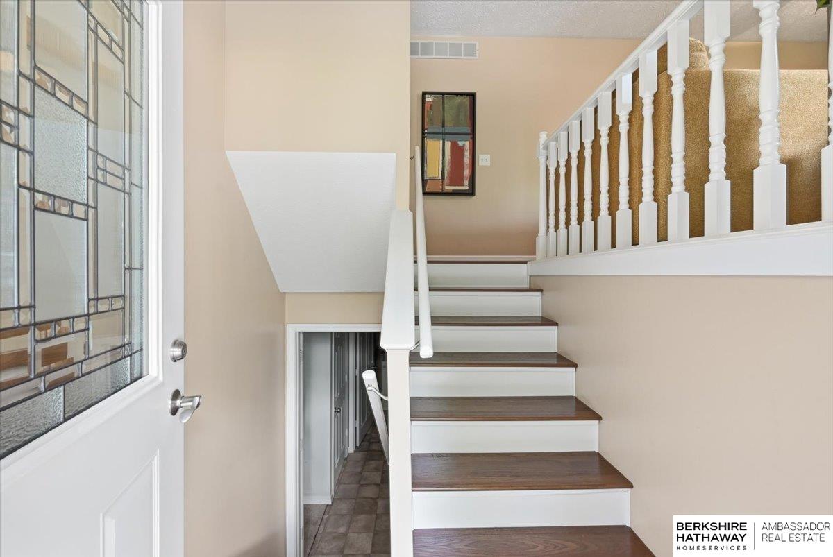 1123 Sandy Lane
