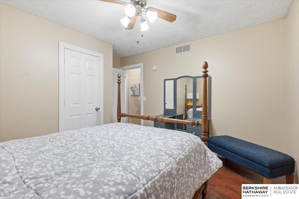 1123 Sandy Lane
