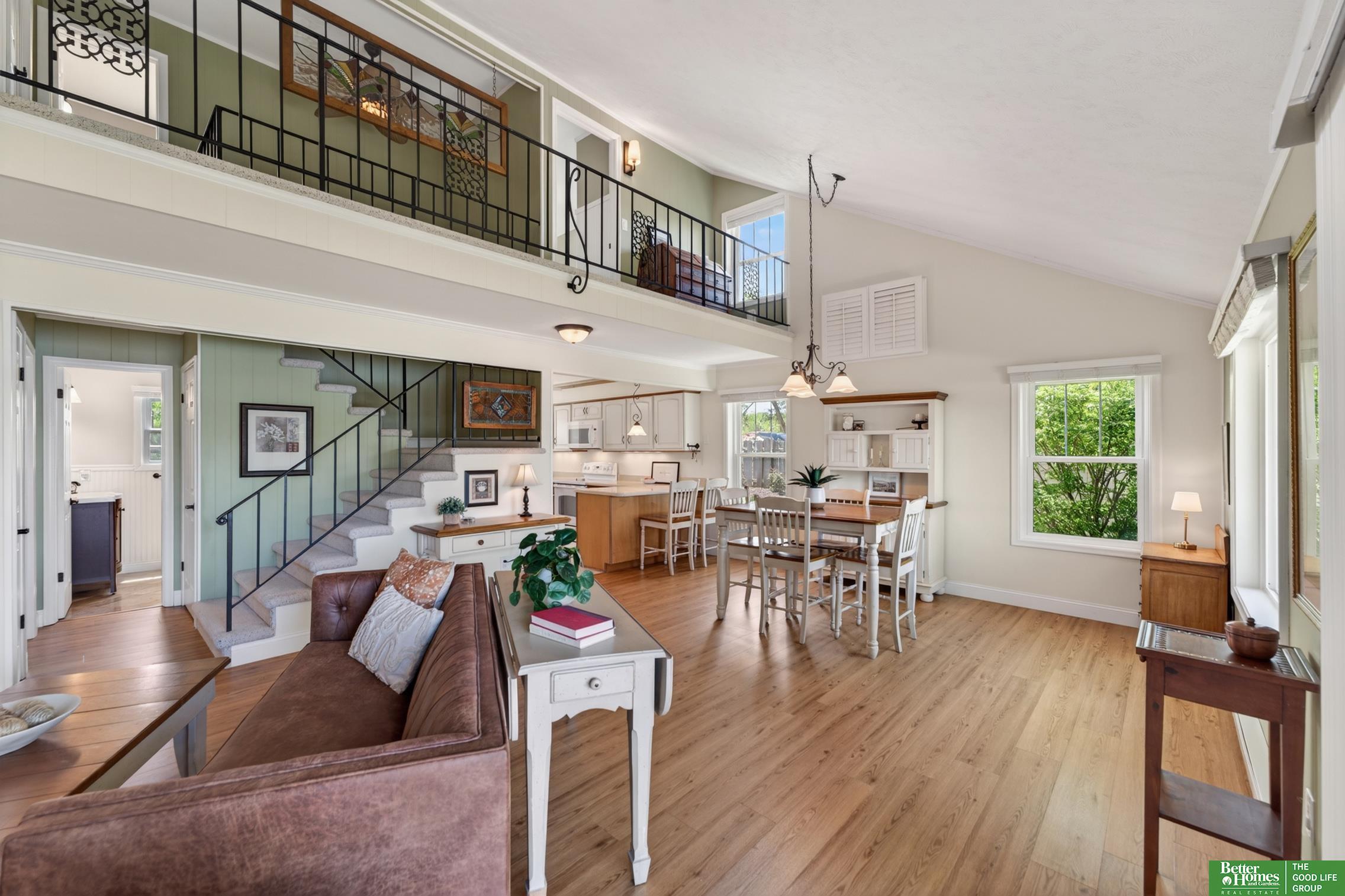 3021 Sunset Drive