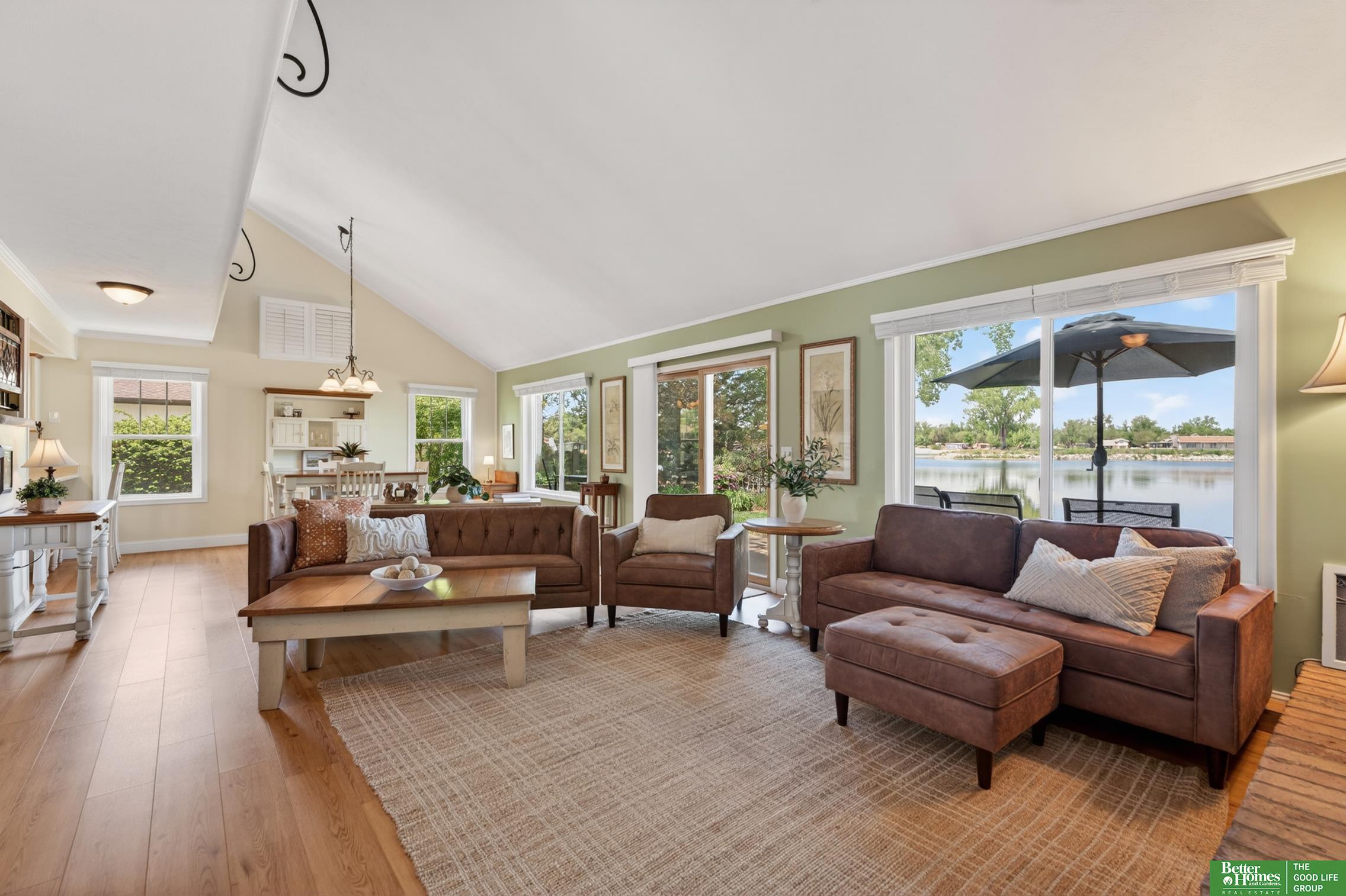 3021 Sunset Drive