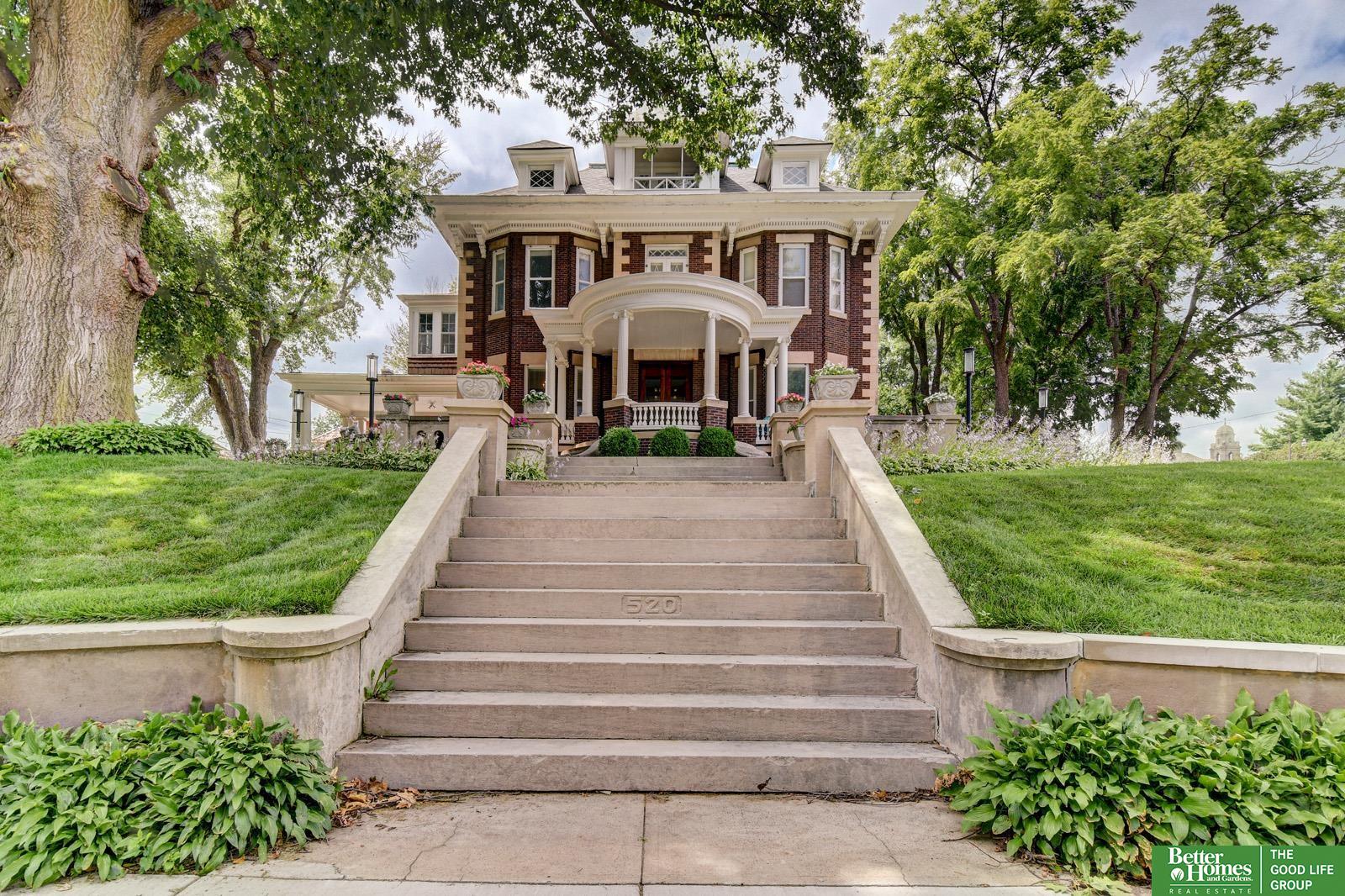 520 N 38 Street