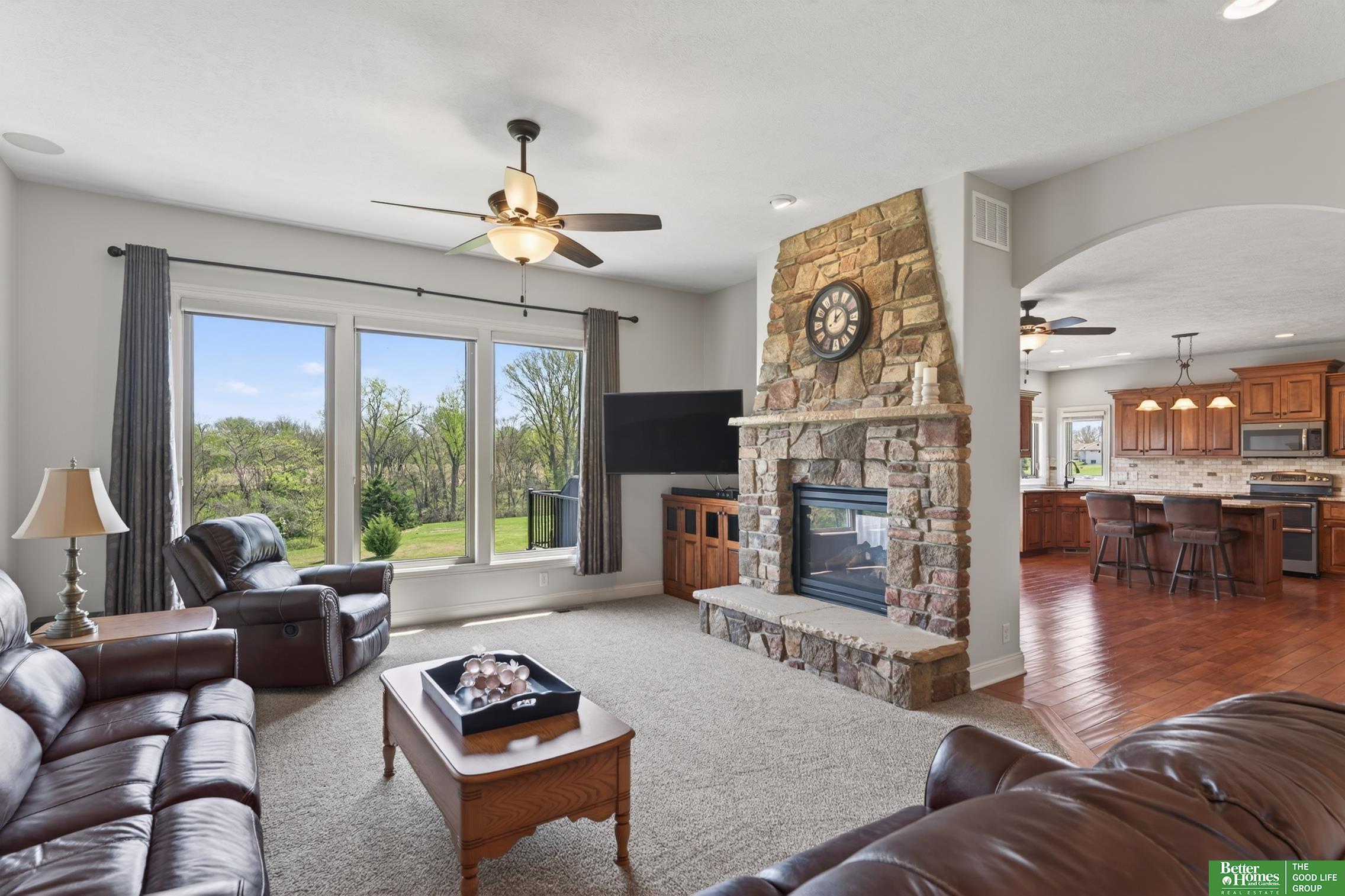 827 Wedgewood Court