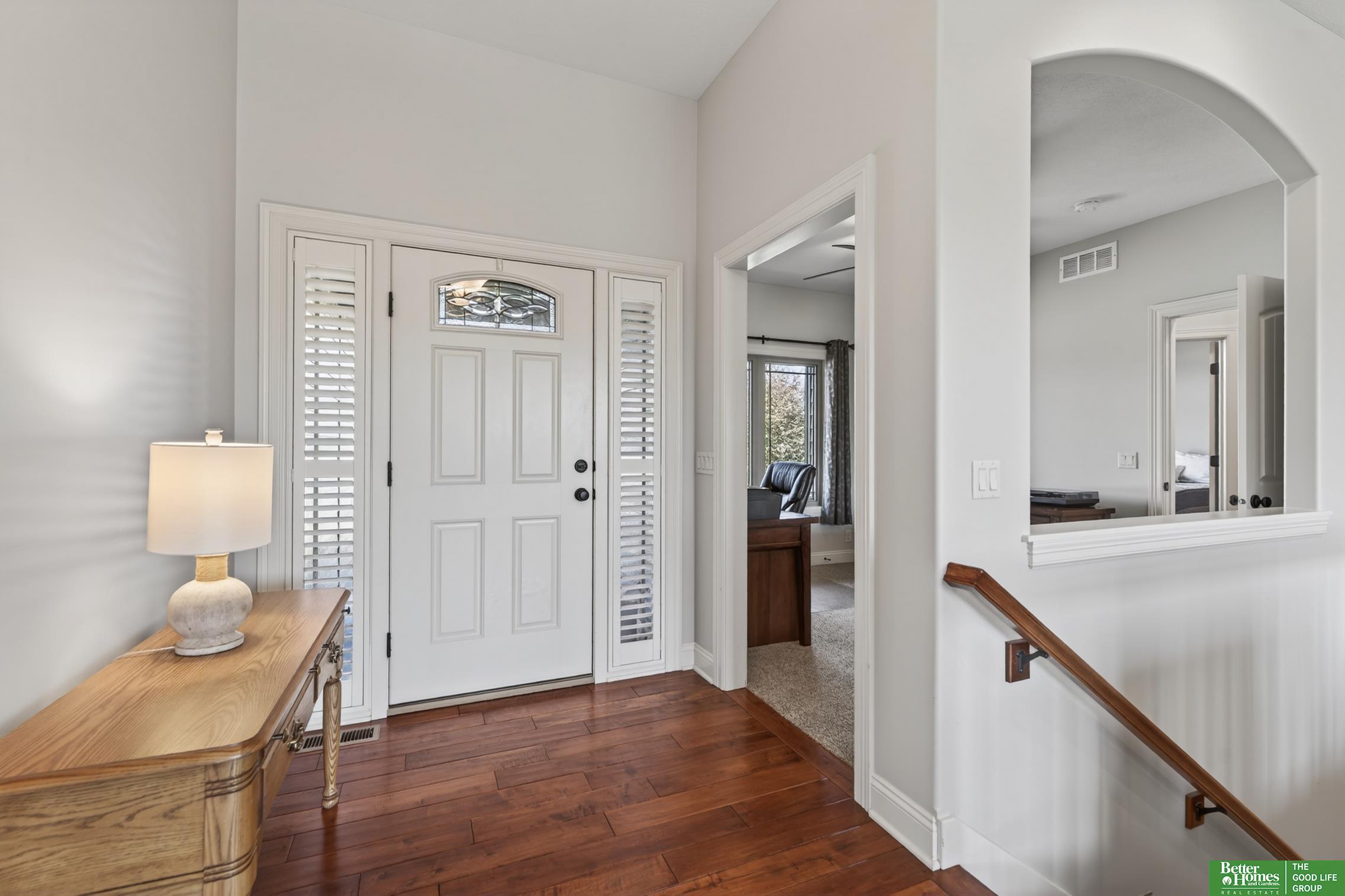 827 Wedgewood Court
