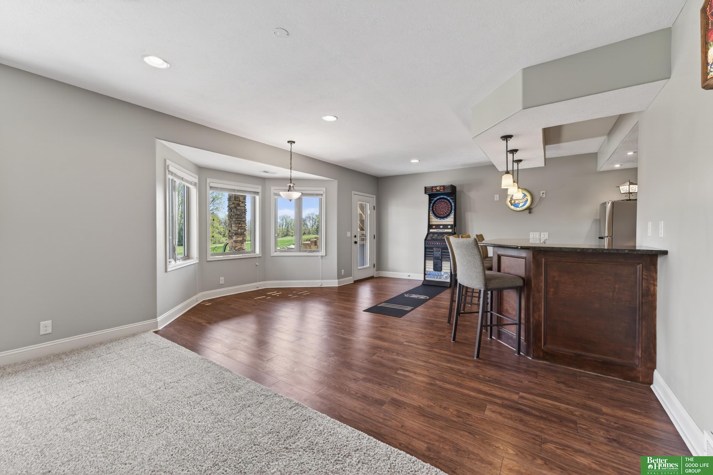 827 Wedgewood Court