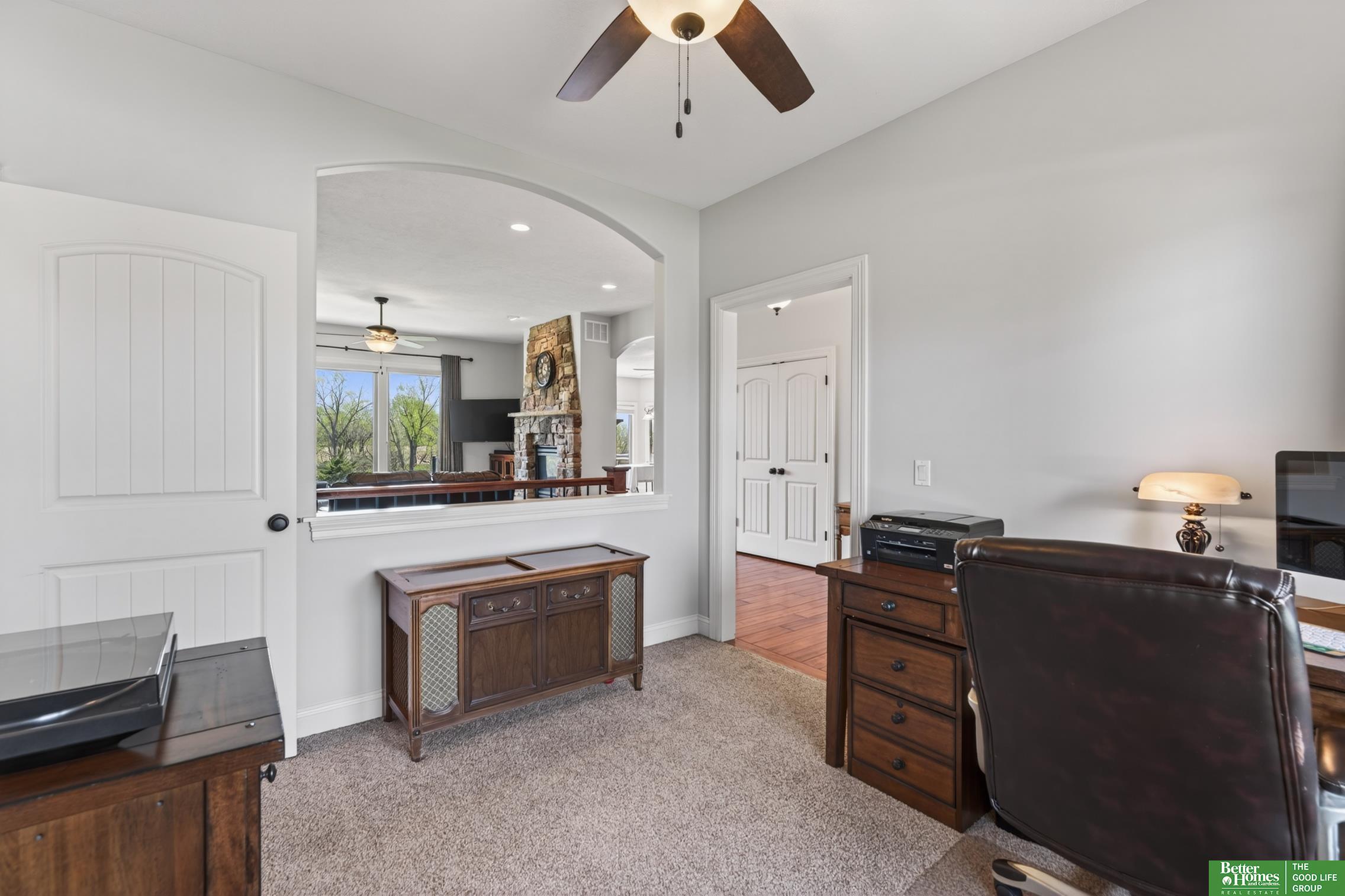 827 Wedgewood Court