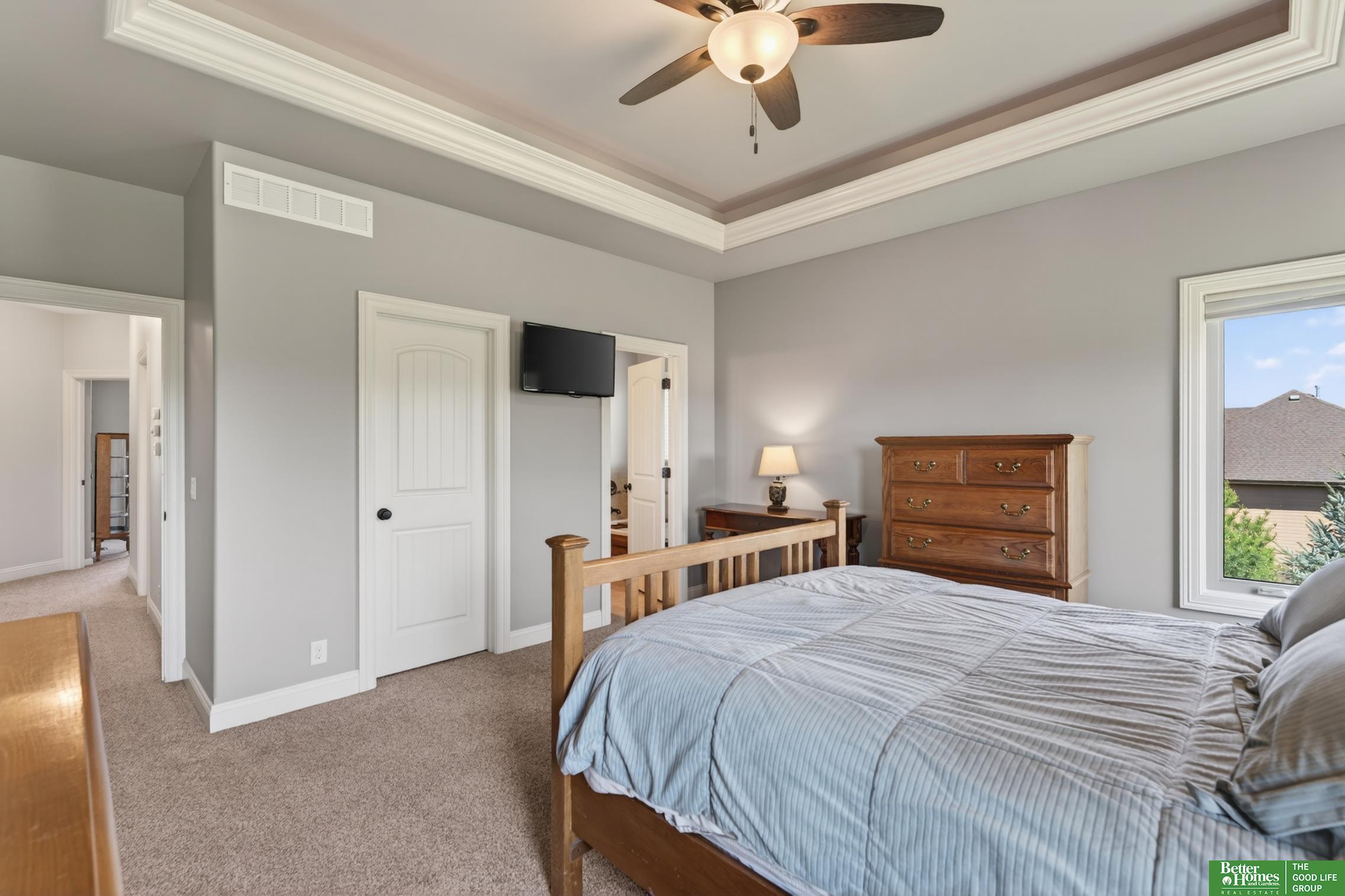 827 Wedgewood Court