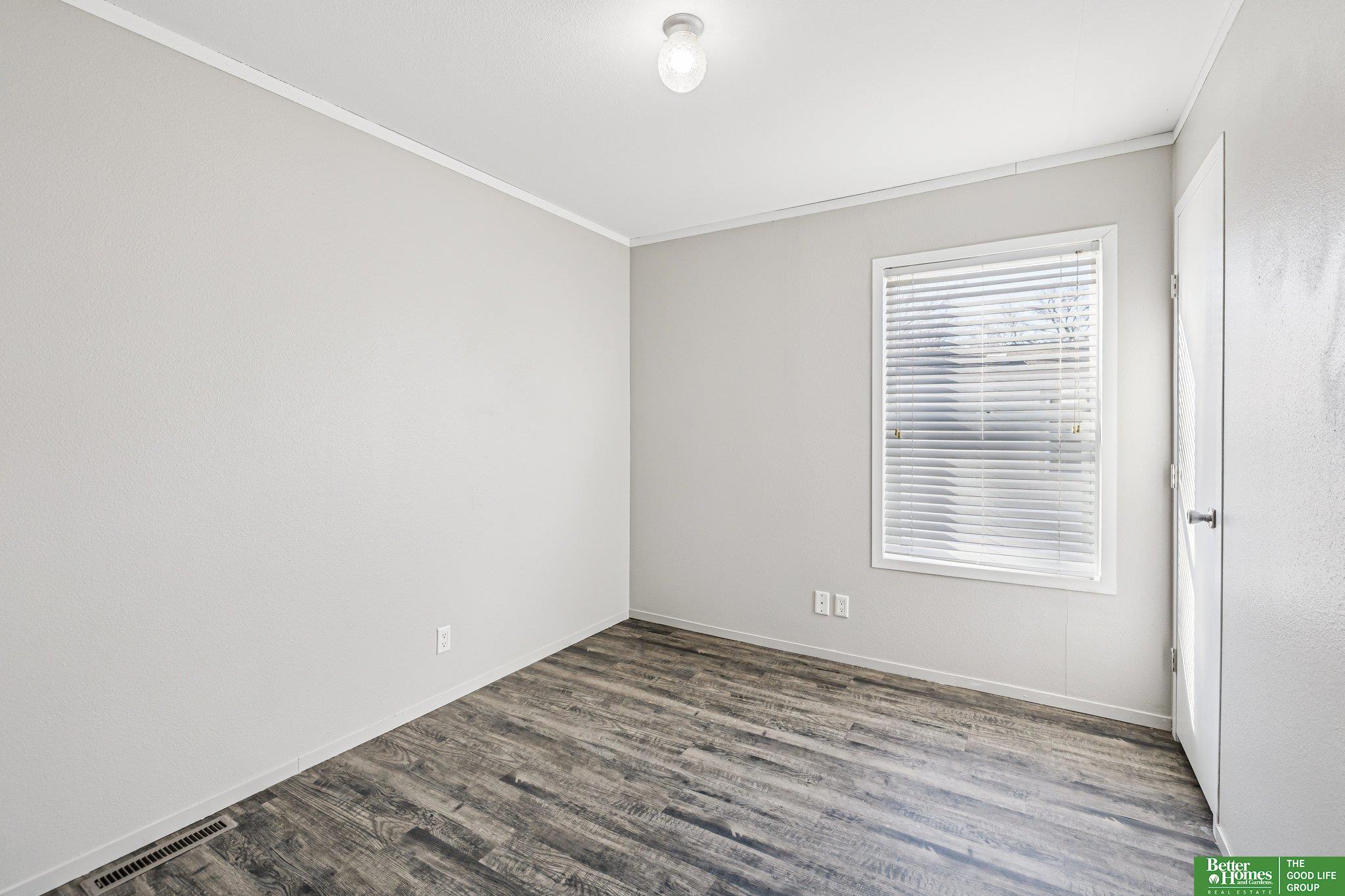 1075 W 8th Street # 18