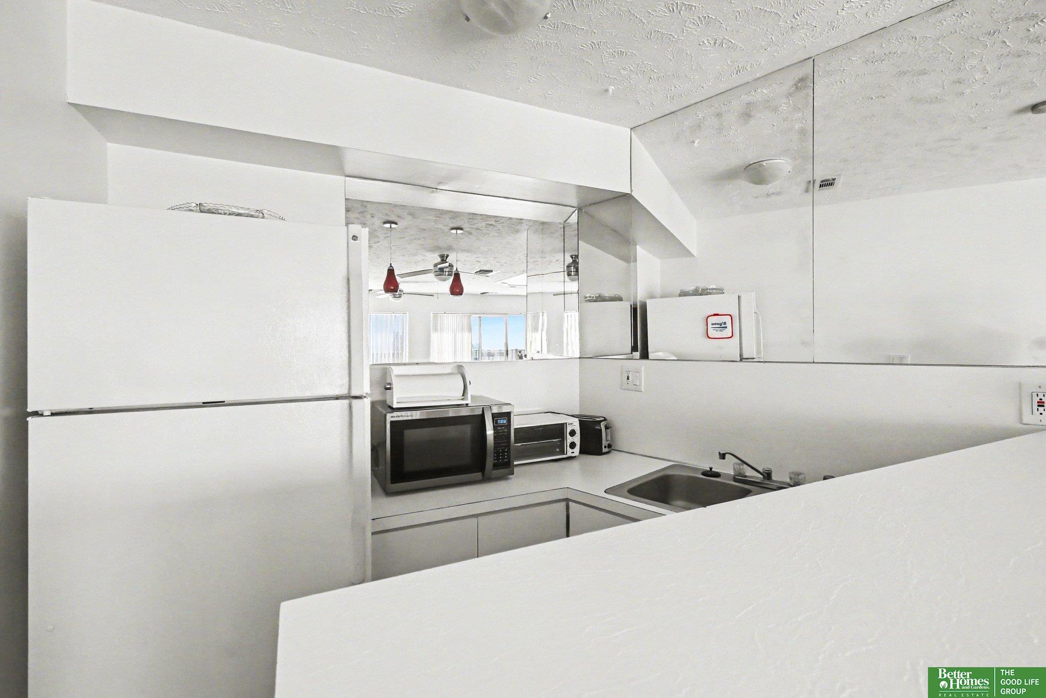 500 S 37th Street # 401