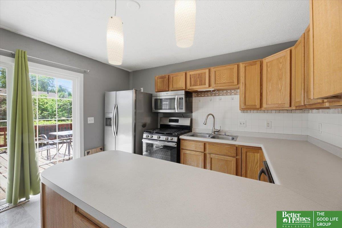 8211 Decatur Street