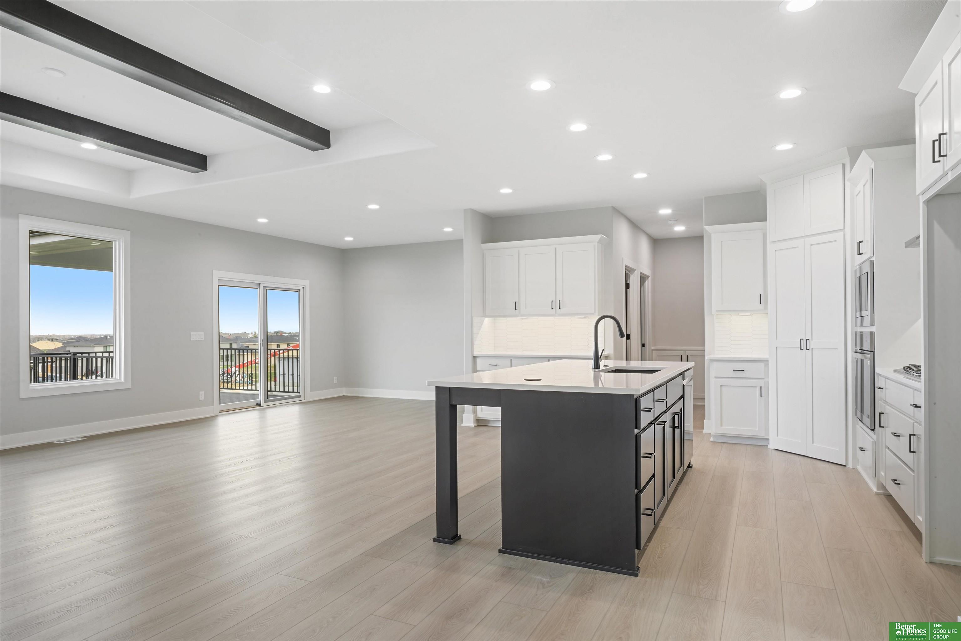 12358 Lake Vista Drive