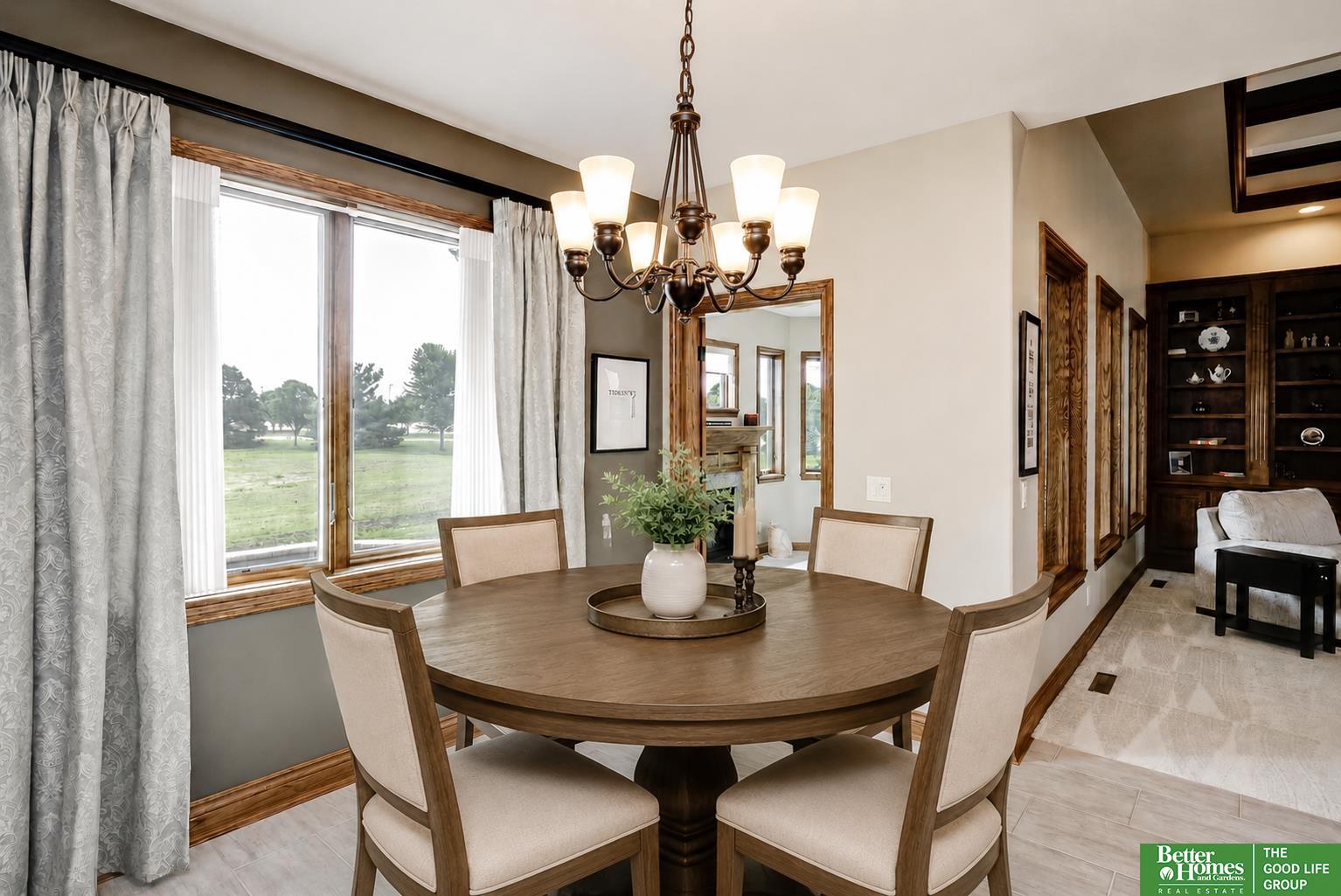 3211 Deer Run