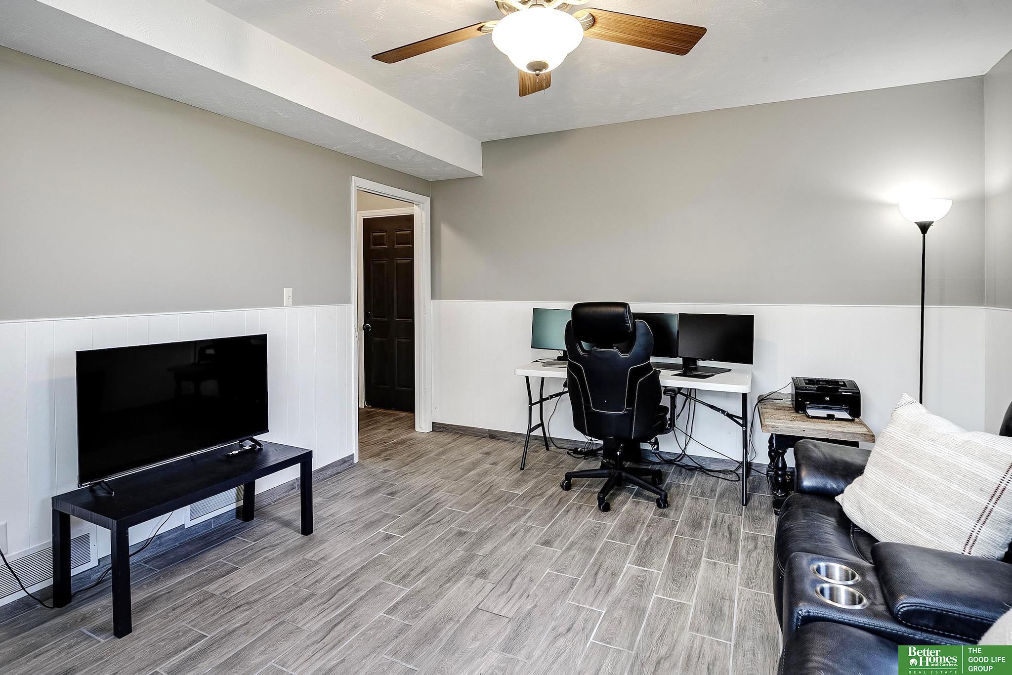 2116 Fairview Road