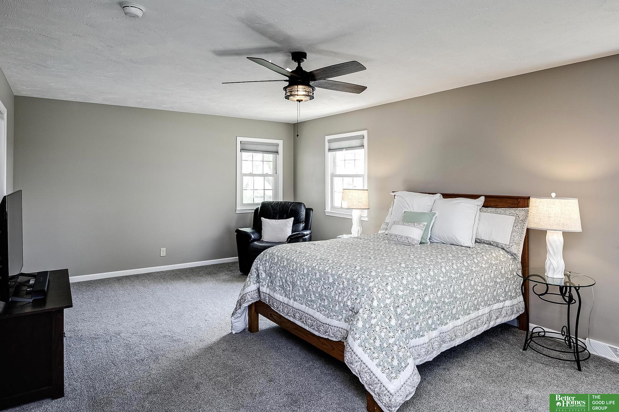 2116 Fairview Road