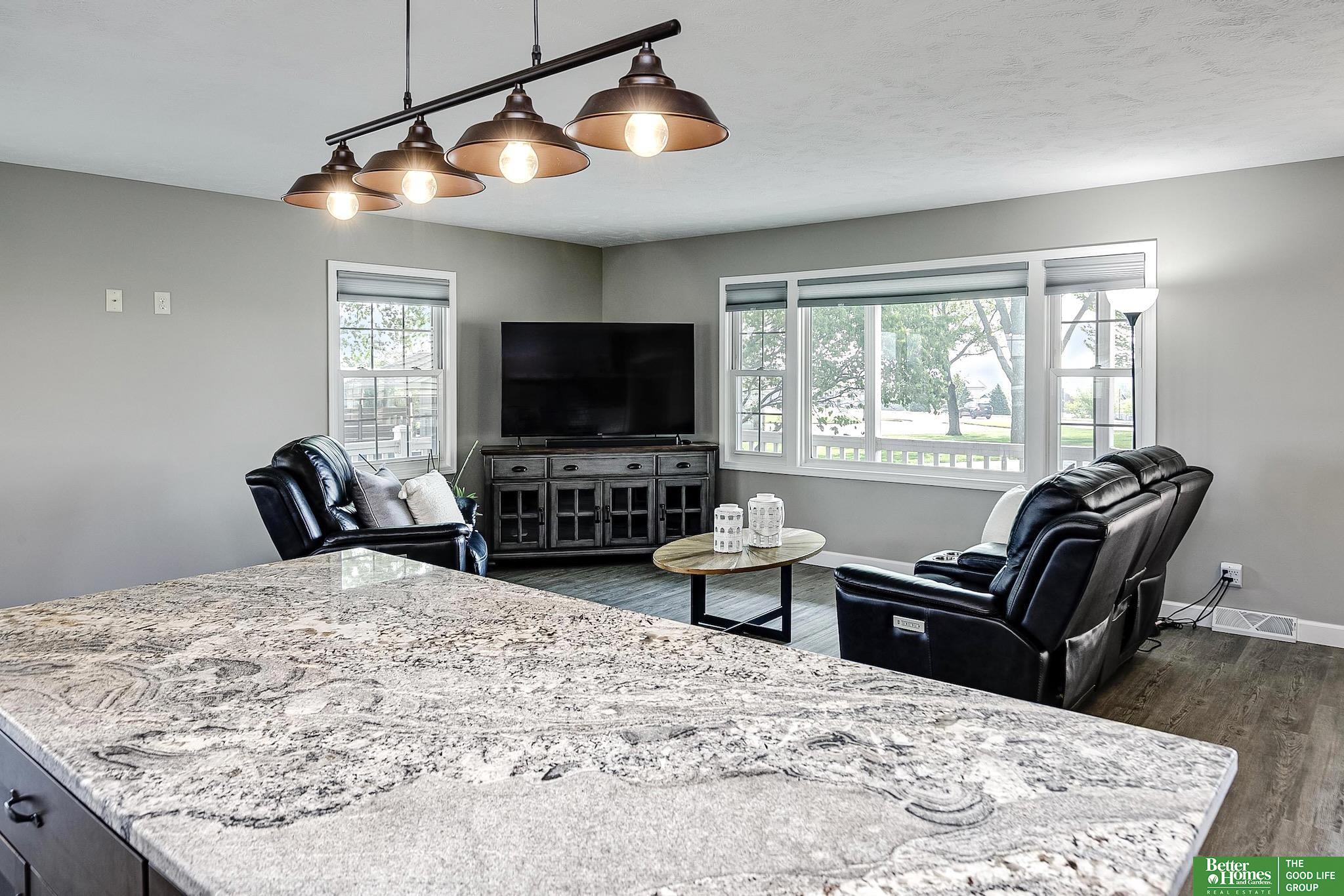 2116 Fairview Road