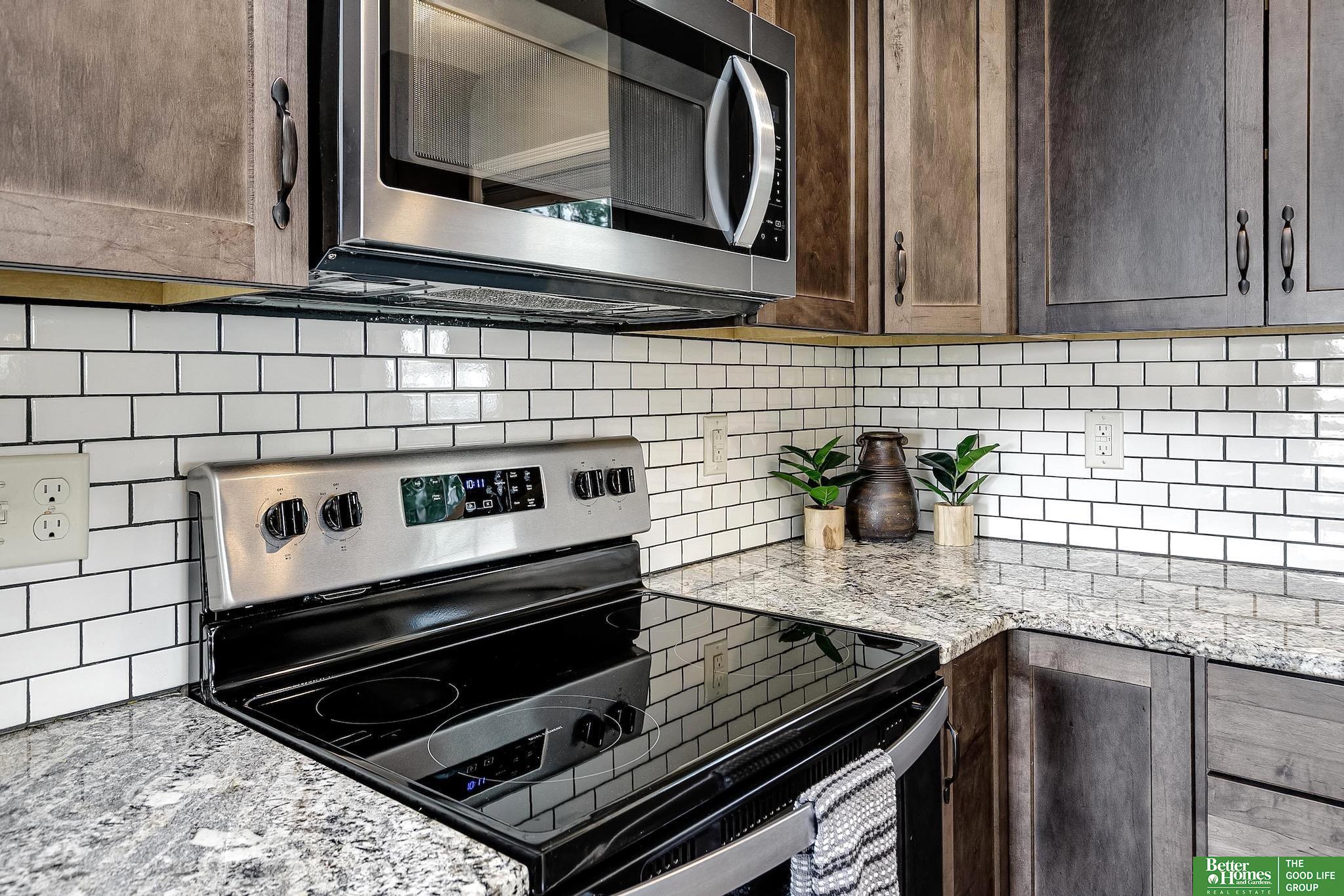 2116 Fairview Road