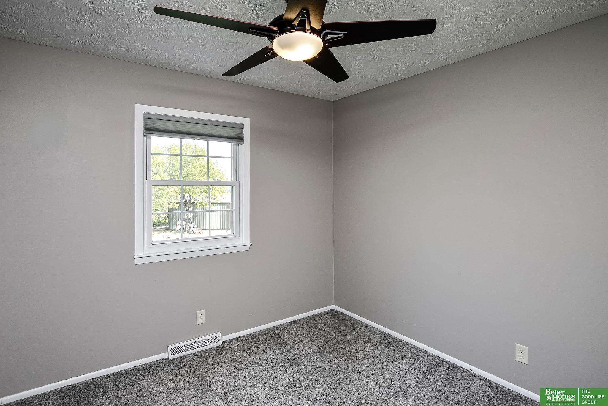 2116 Fairview Road