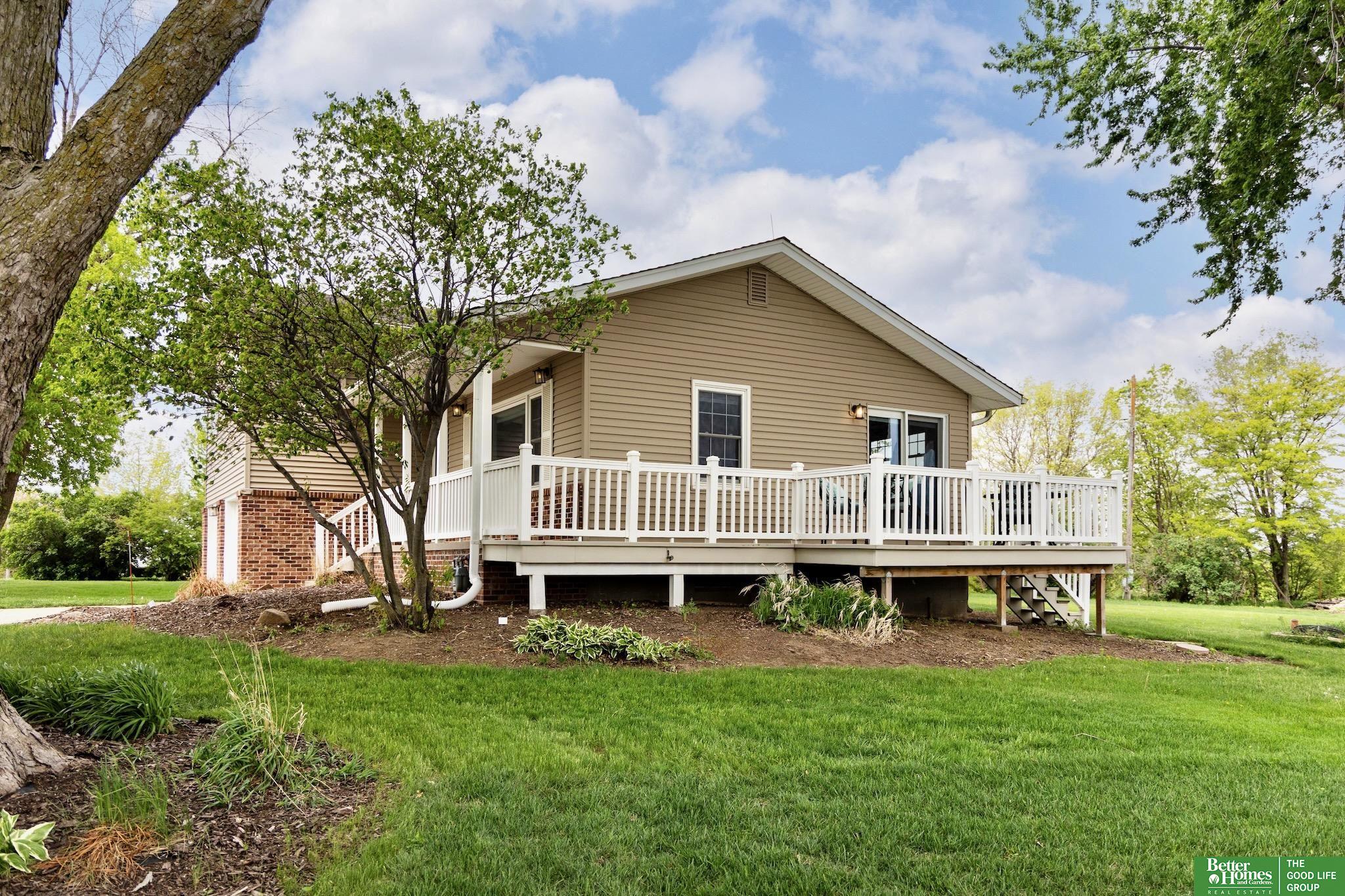 2116 Fairview Road