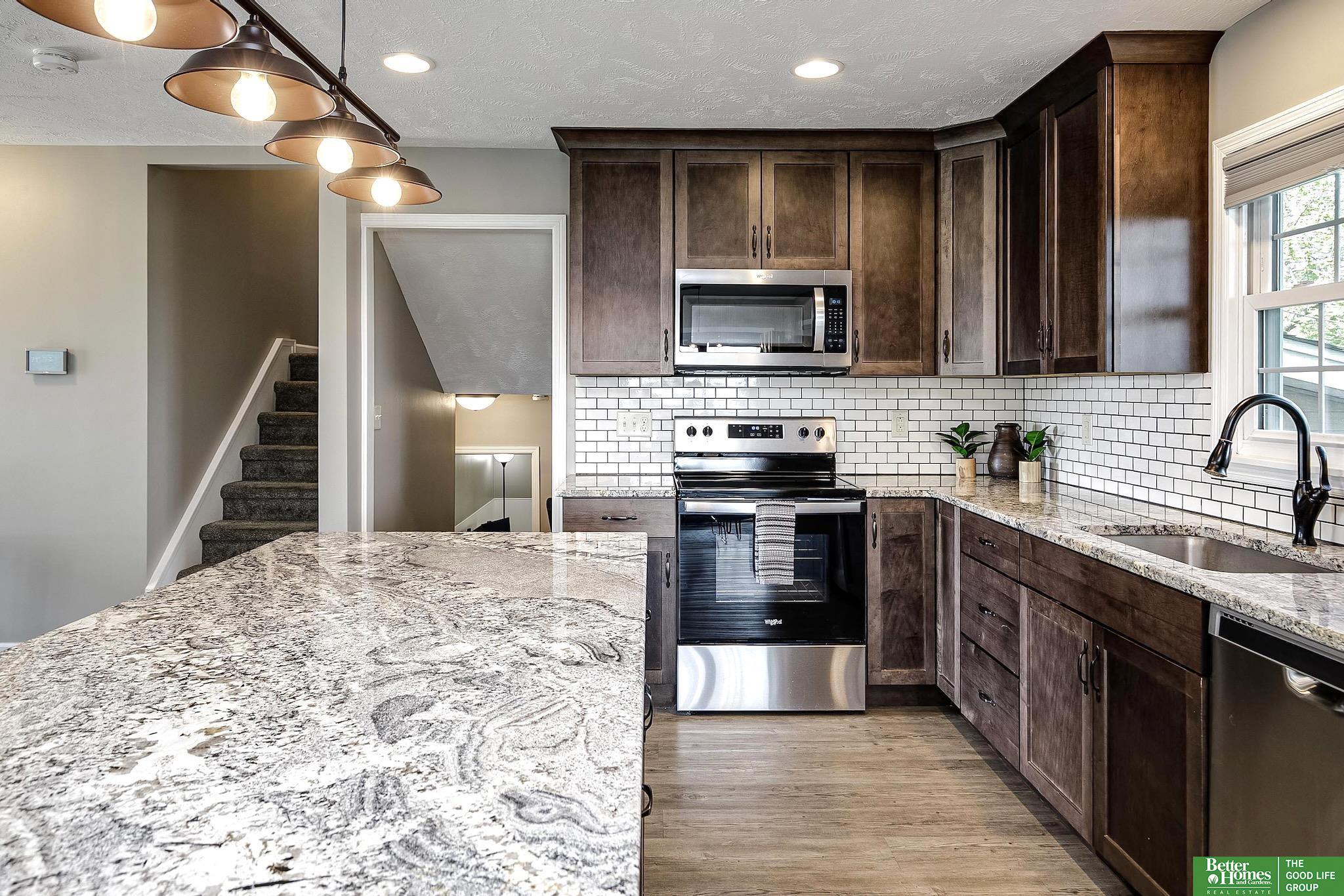 2116 Fairview Road