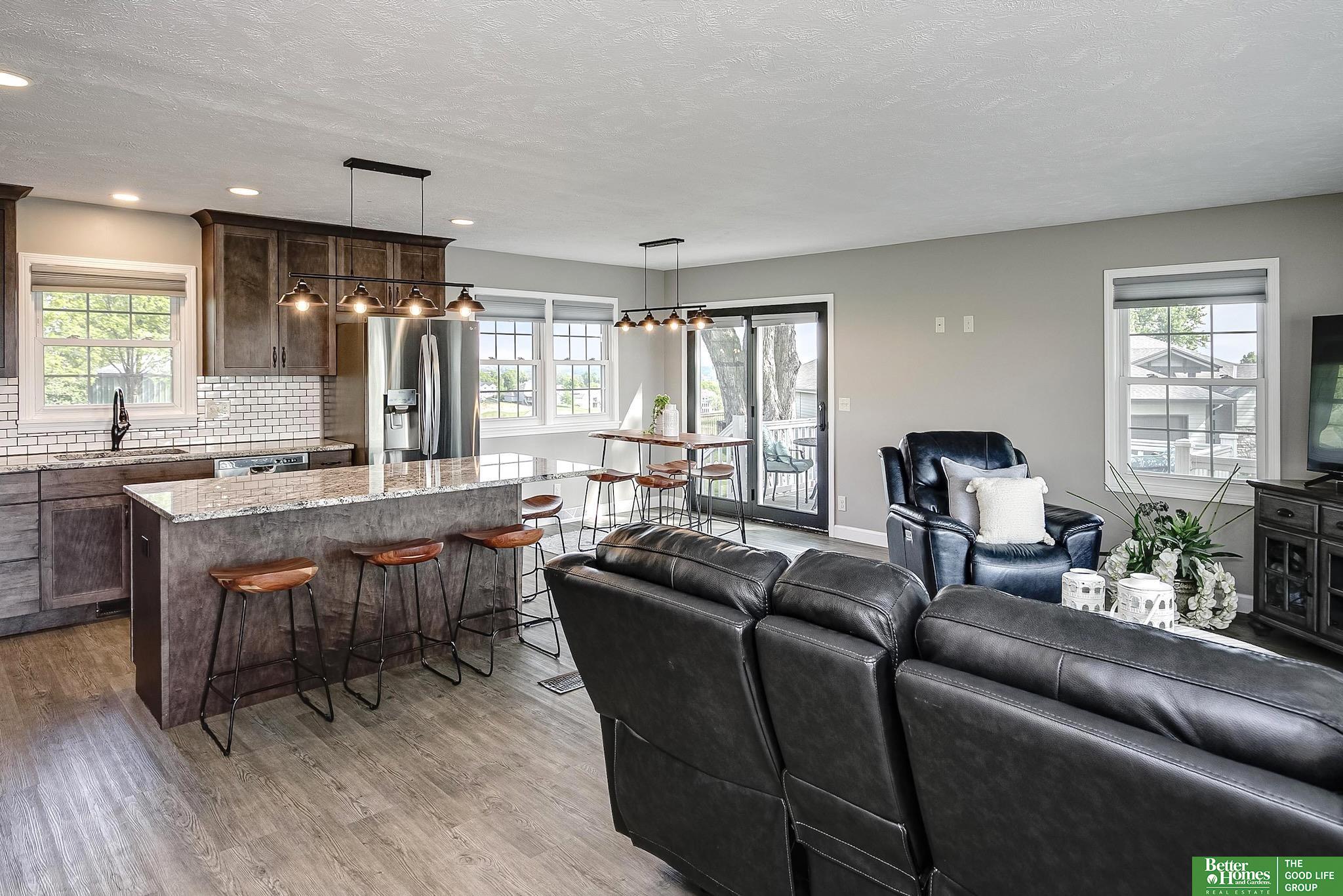 2116 Fairview Road