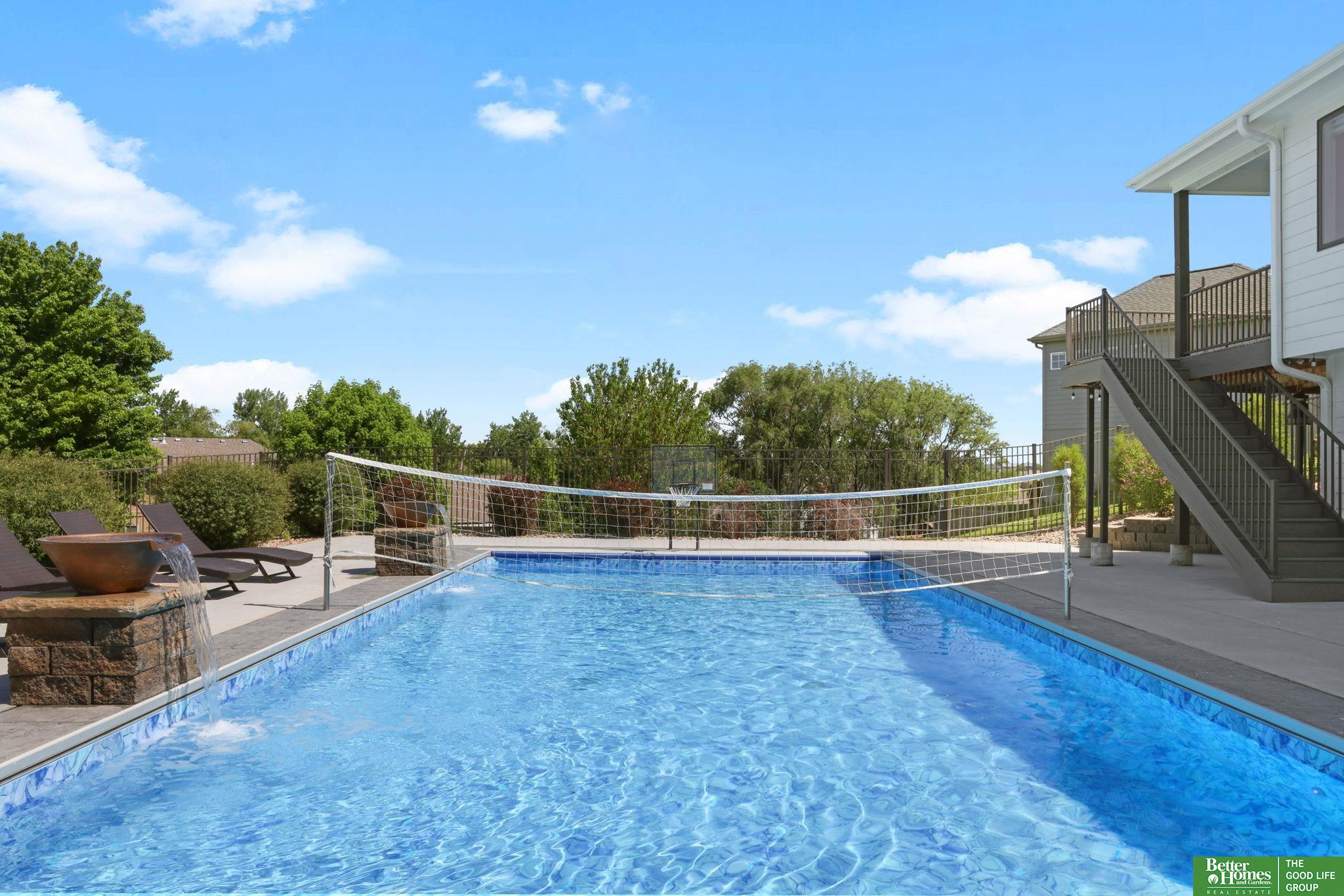 17402 Burdette Circle