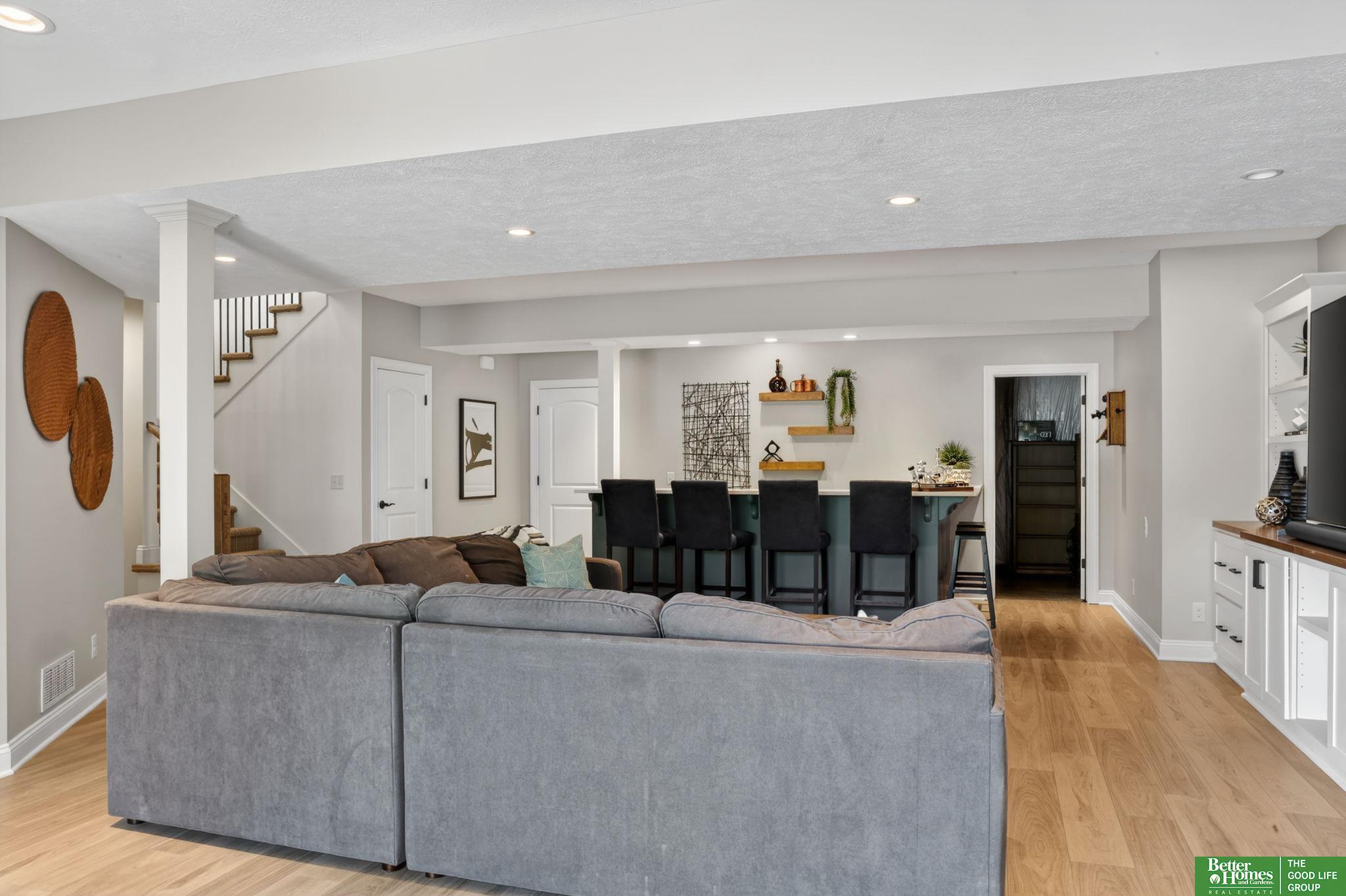 17402 Burdette Circle