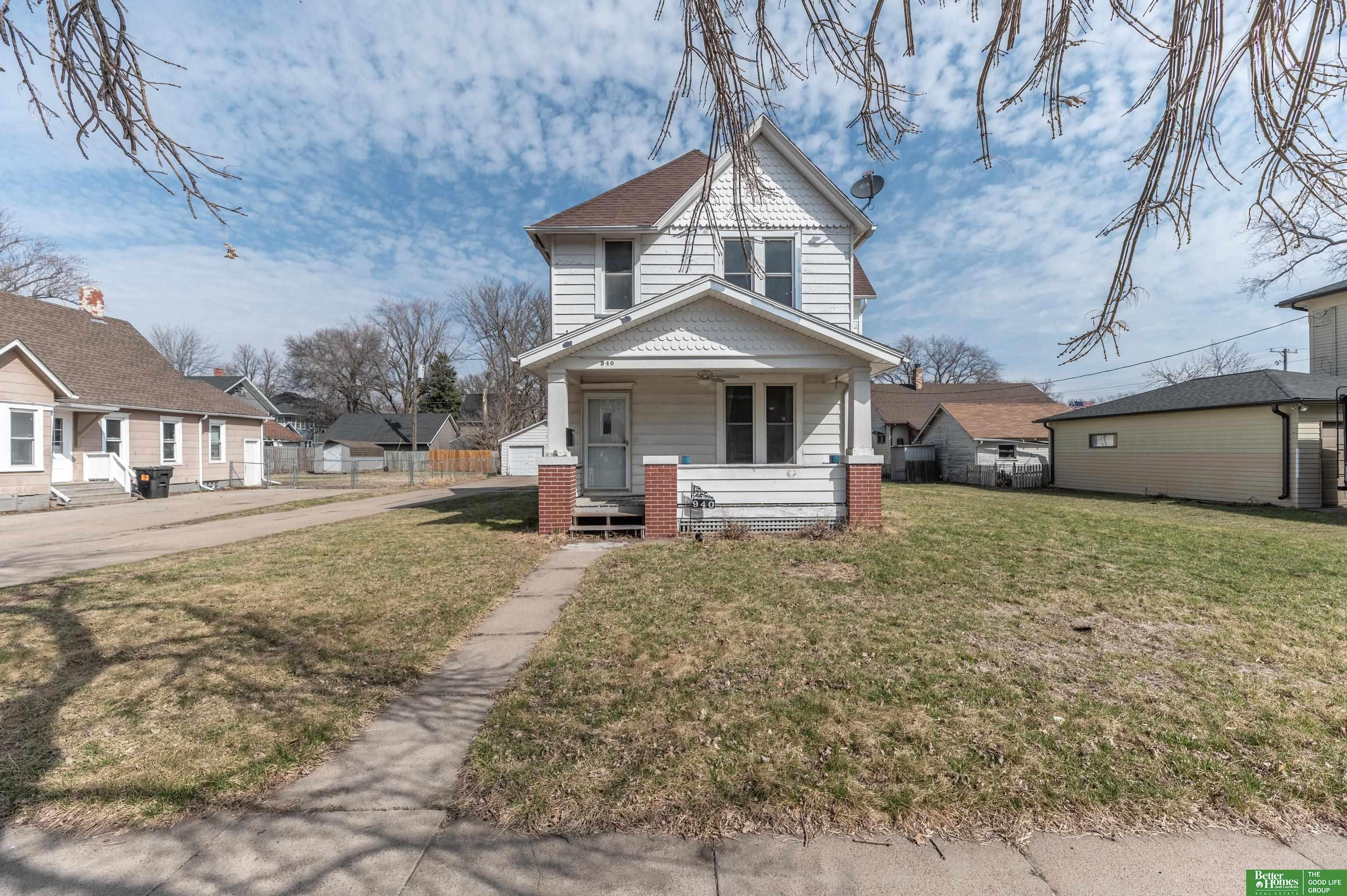 940 E 6 Street