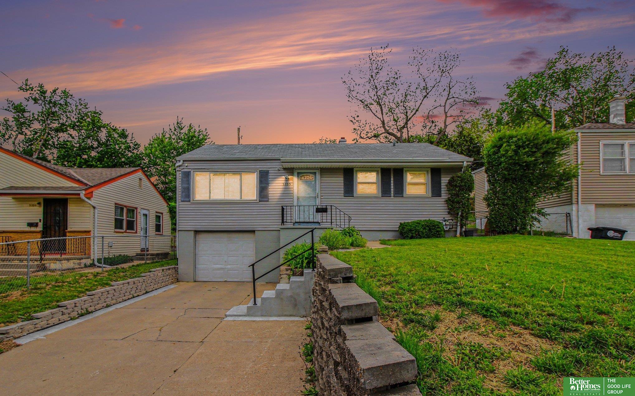 5335 N 47th Avenue