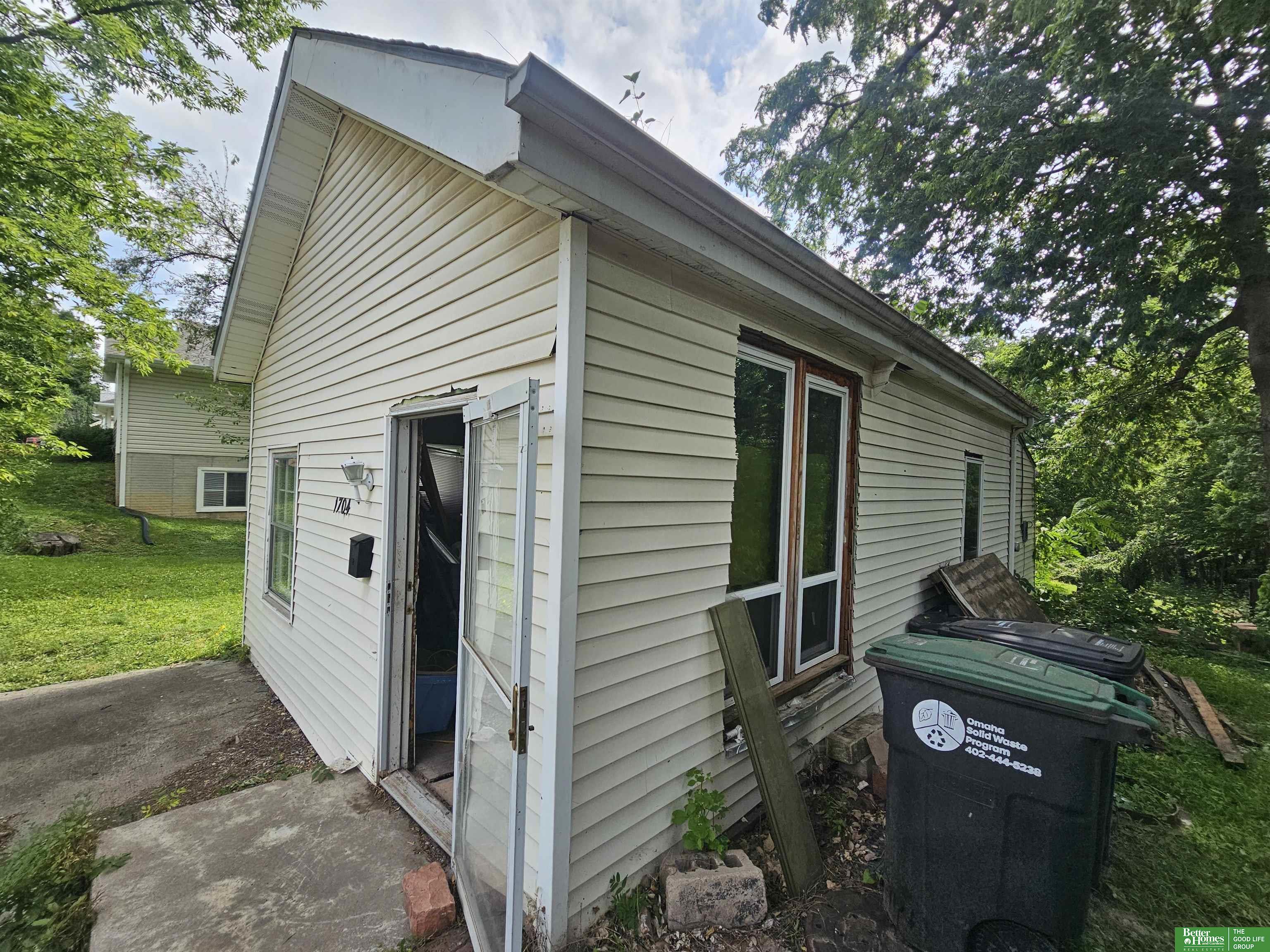 1704 S 18 Street