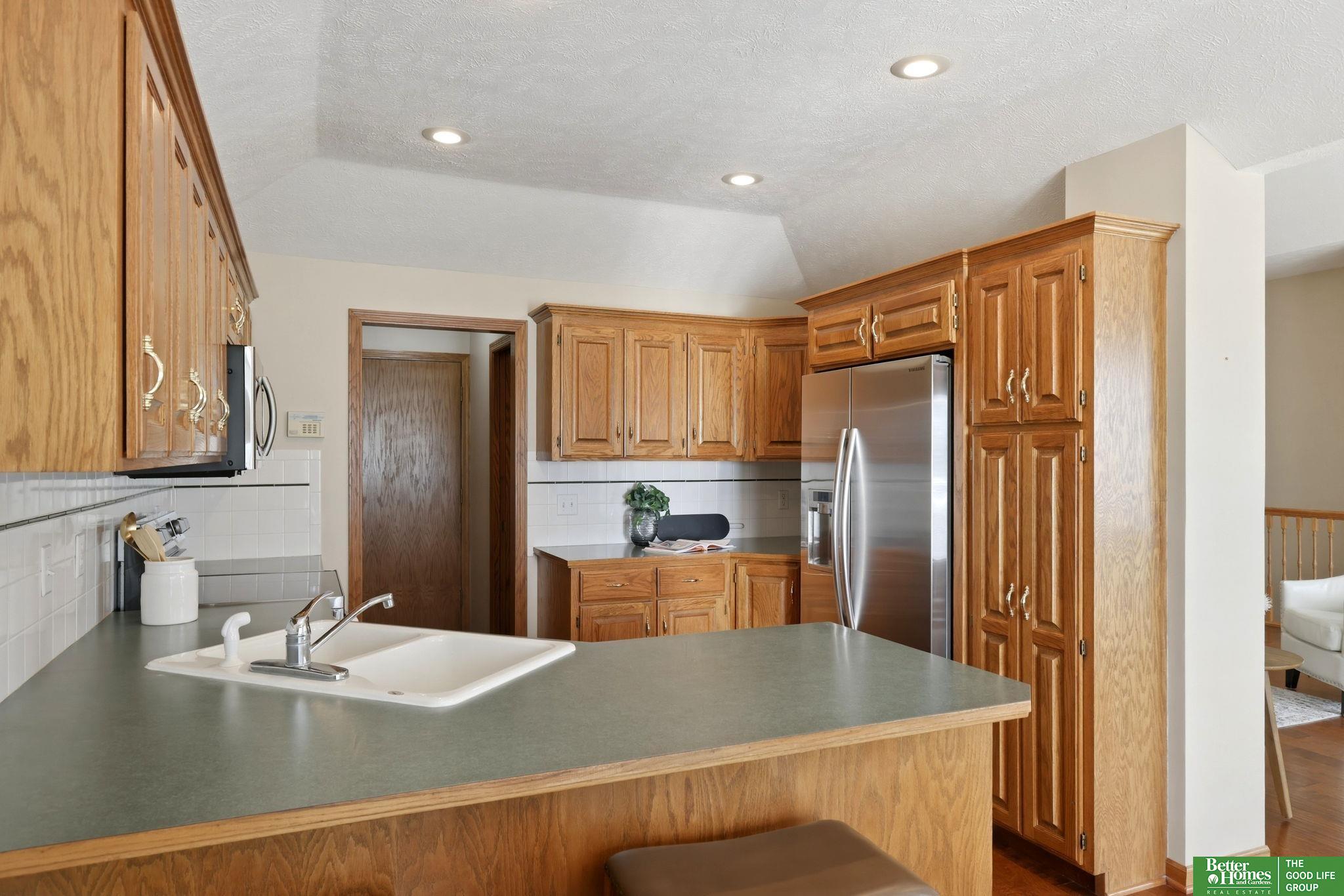 10032 S 172nd Circle