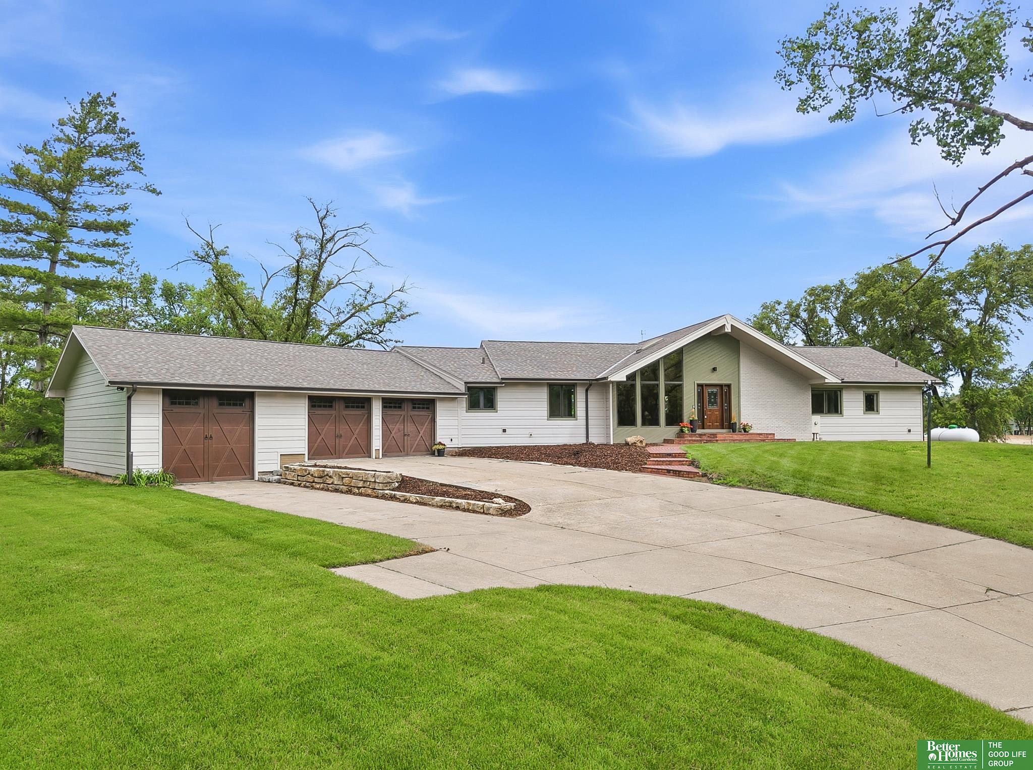 12706 Cottonwood Lane