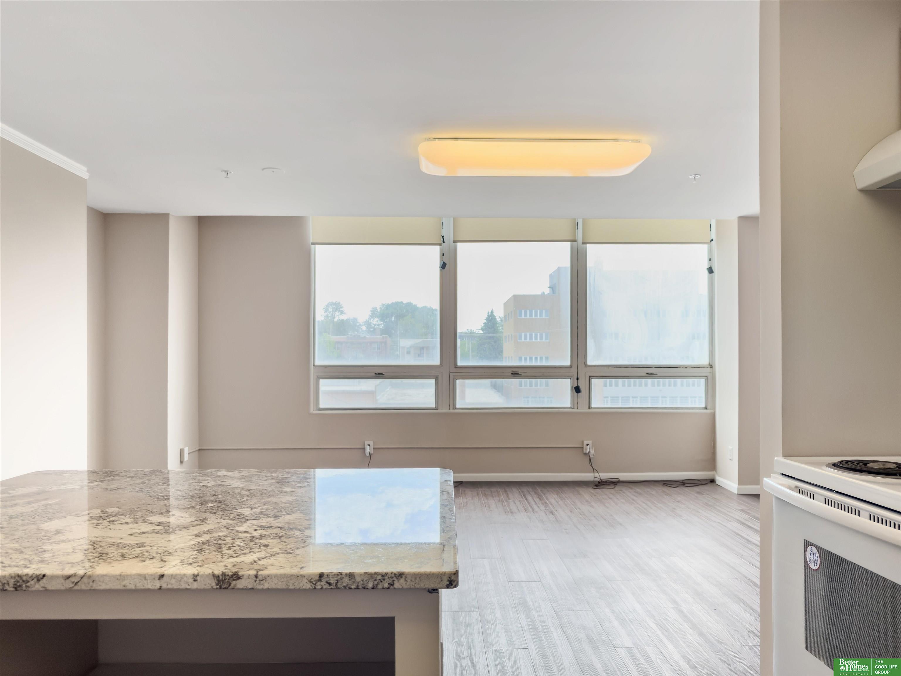 3000 Farnam Street Unit: S4H