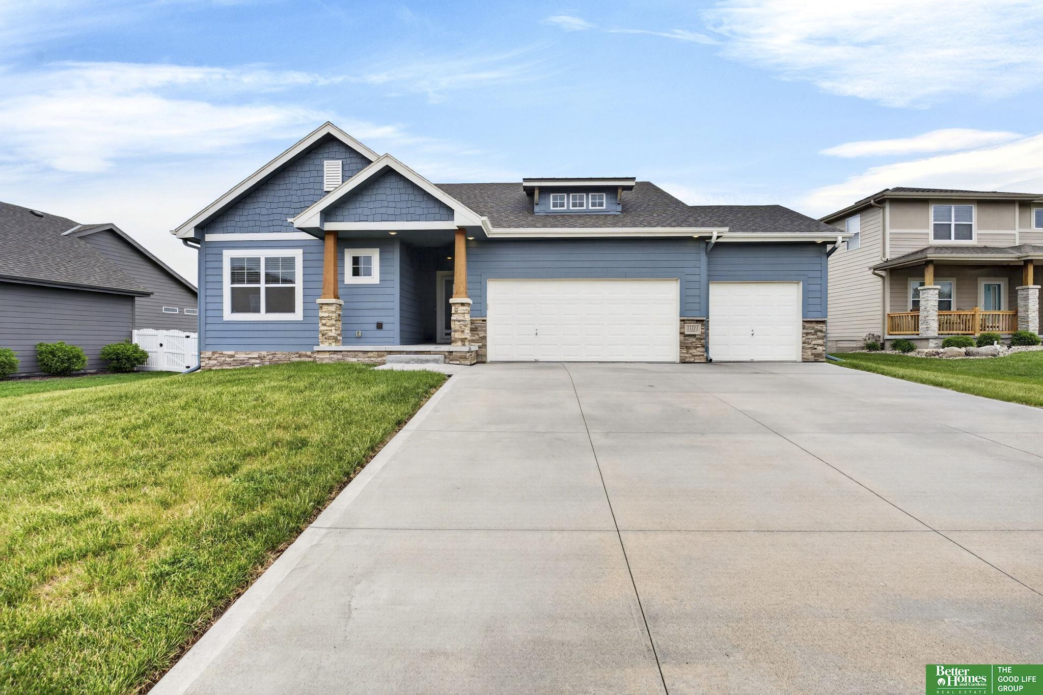 11211 Cove Hollow Drive